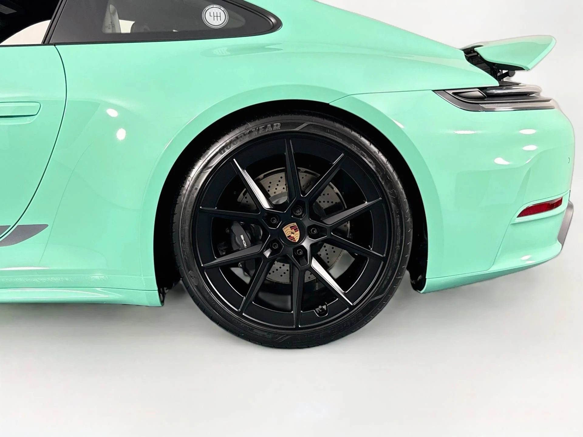 mph031_3123291104_Used_2026_Porsche_911_Carrera_T_1787948817_5edb2c630c