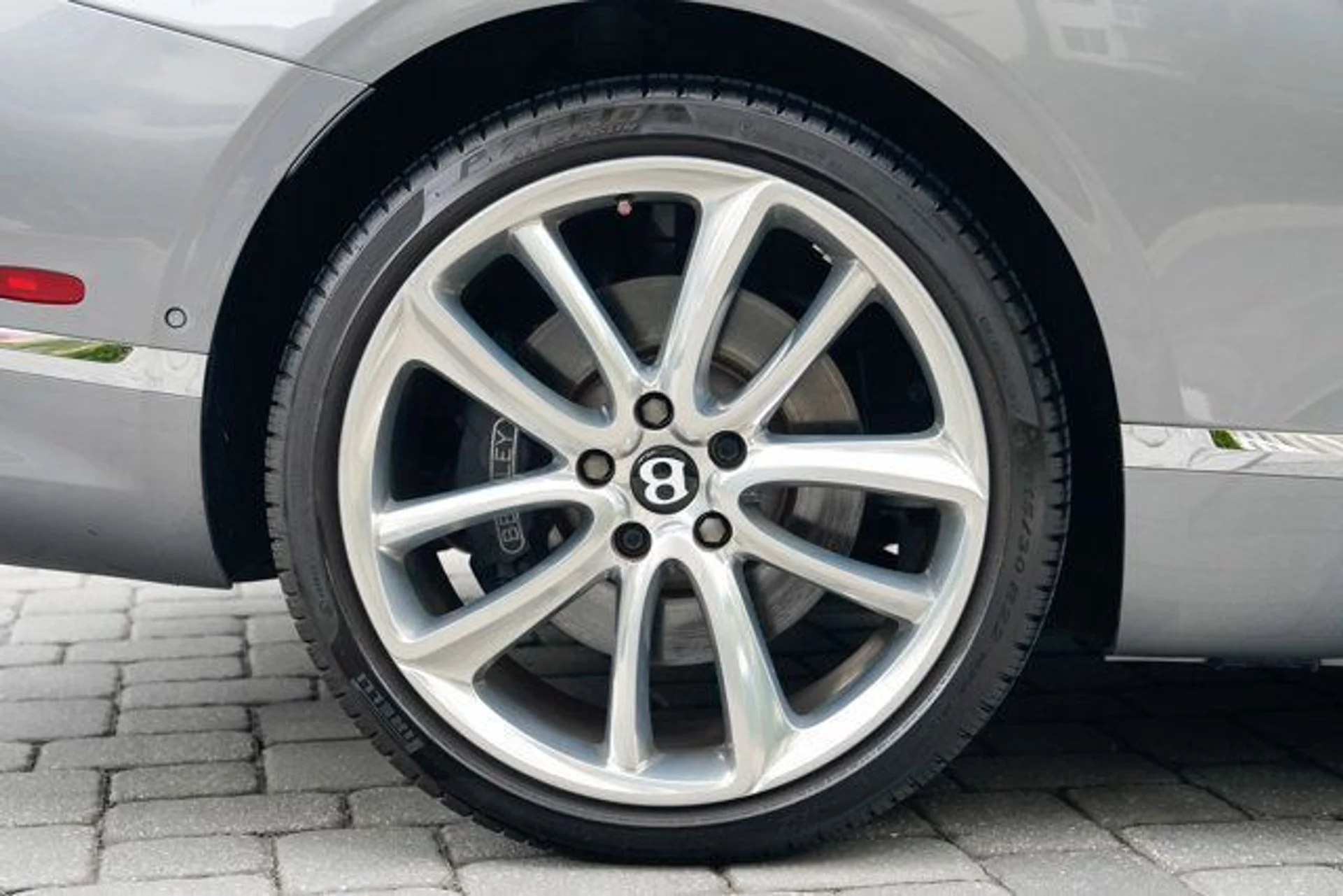 mph031_3134855241_22974034_32_640_c472cca0e8