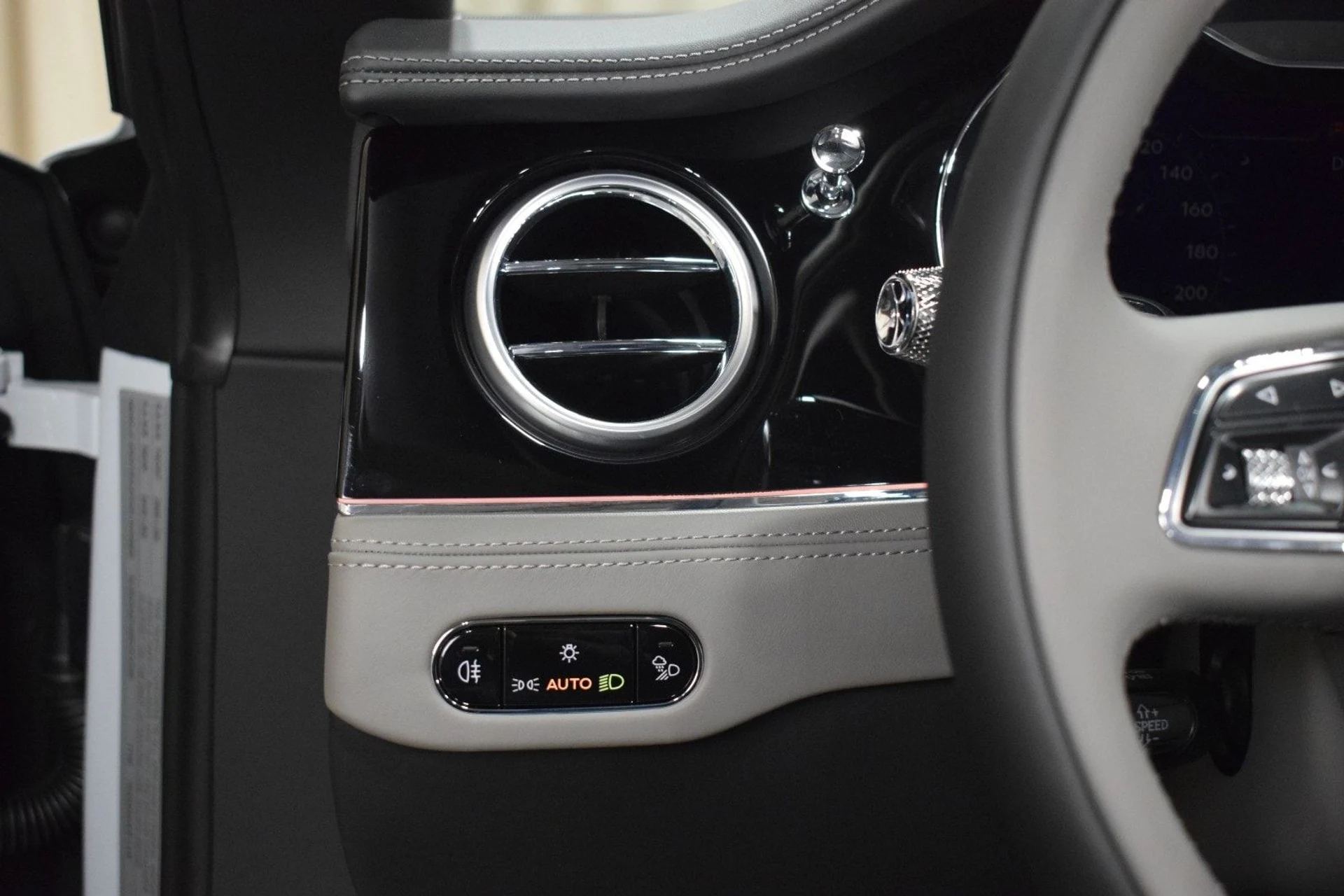 mph031_3138940101_942fca18c740ef30a614fd24c704999ax_5aaea95270