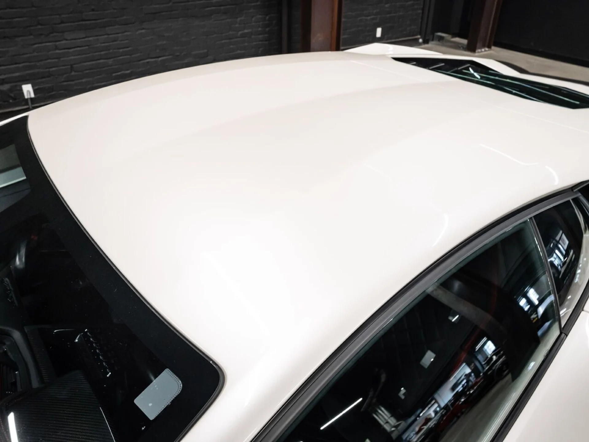 mph031_3140532117_lamborghini_aventador_2017_8f296af171