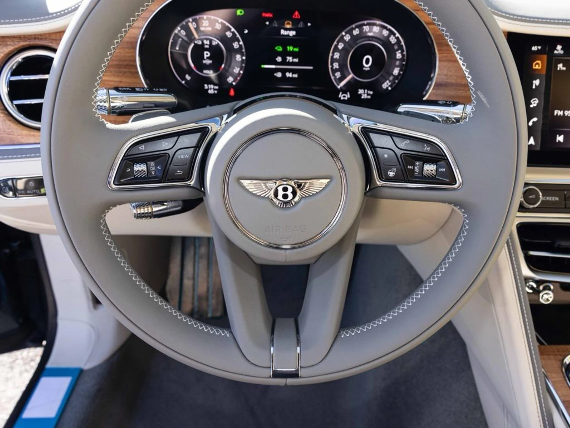 mph031_3146848392_471657911_690a42546f3f14244e02b1bd_93fb6b4869