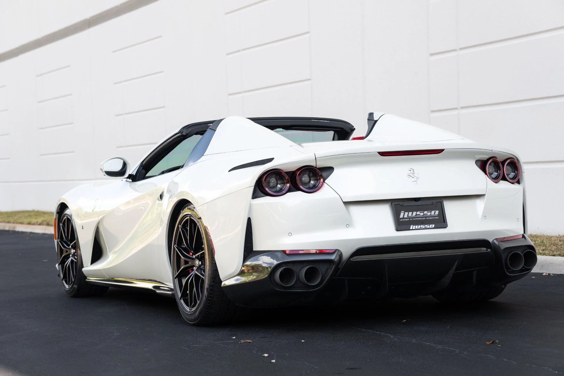 mph031_3149603509_Used_2021_Ferrari_812_GTS_1770760460_e322bfddc0