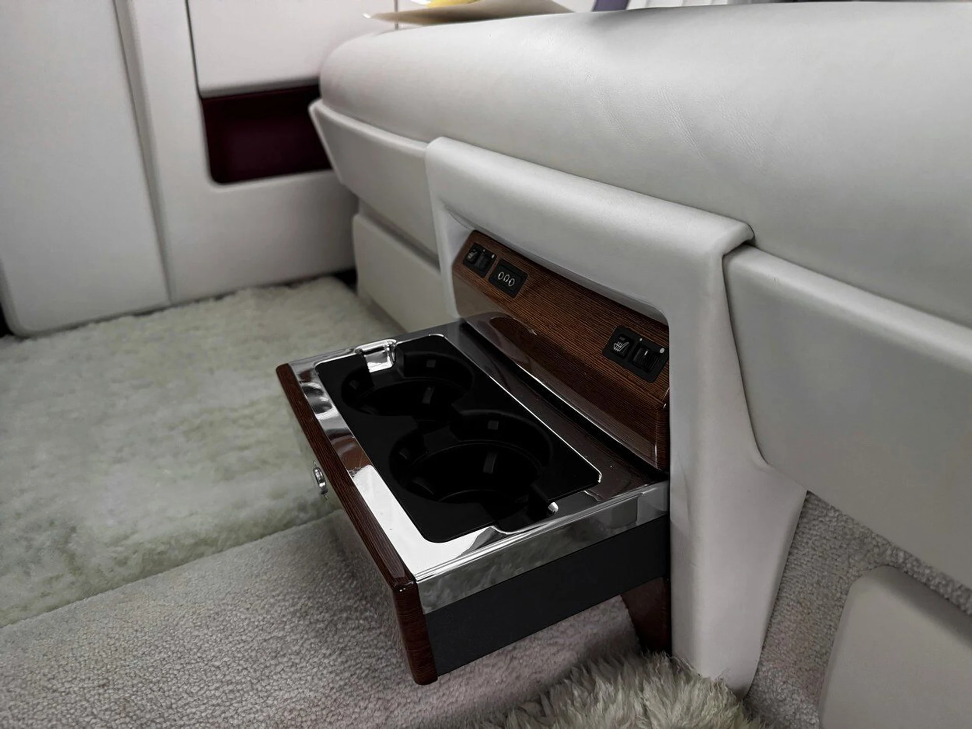 mph031_3152809921_b4b091f171a6197a4219b7ebcfcb0449_8a7dbb13d7