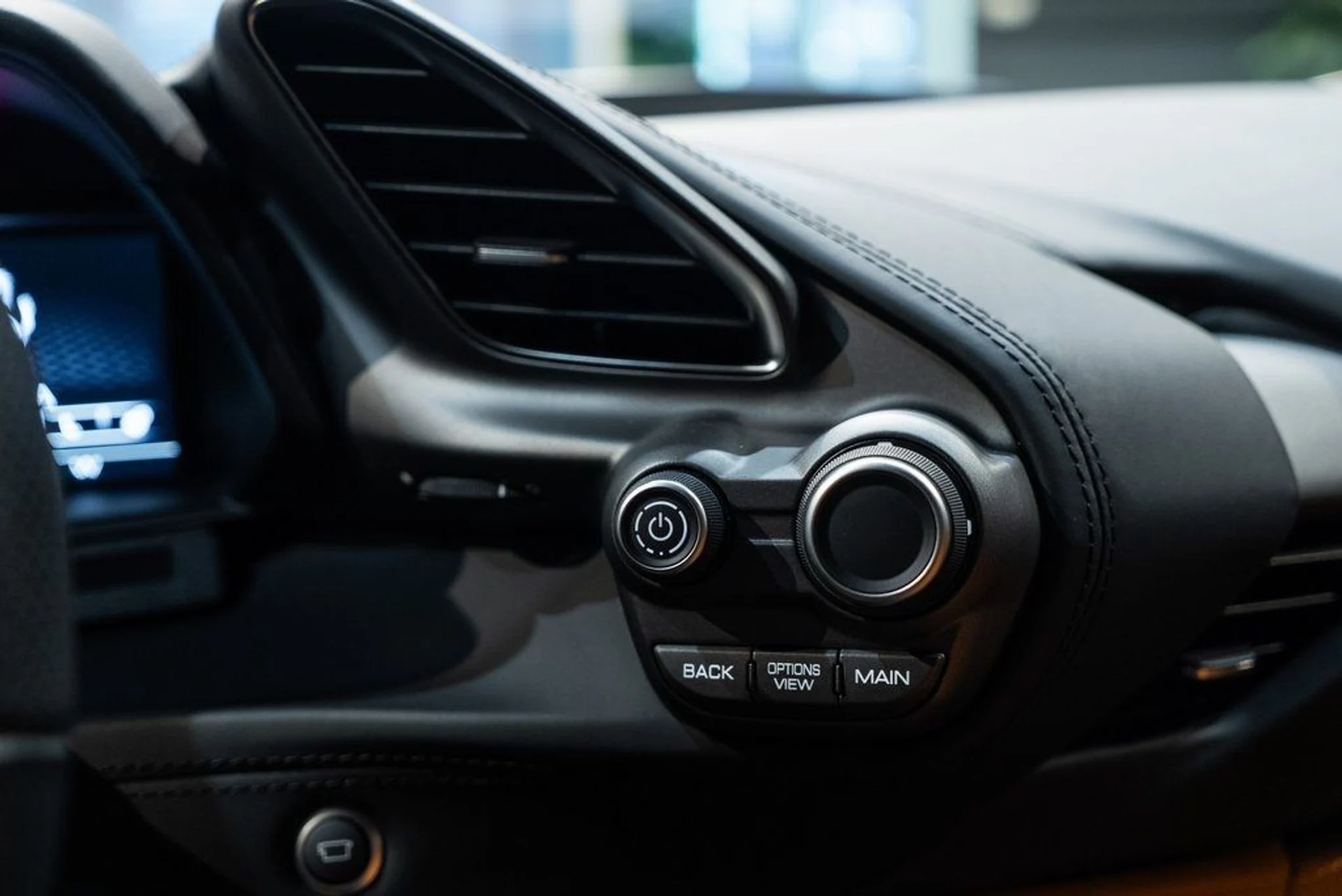 mph031_315754783_824266d6da2e9e4a11ef21e57b07493d_8e1cb73208