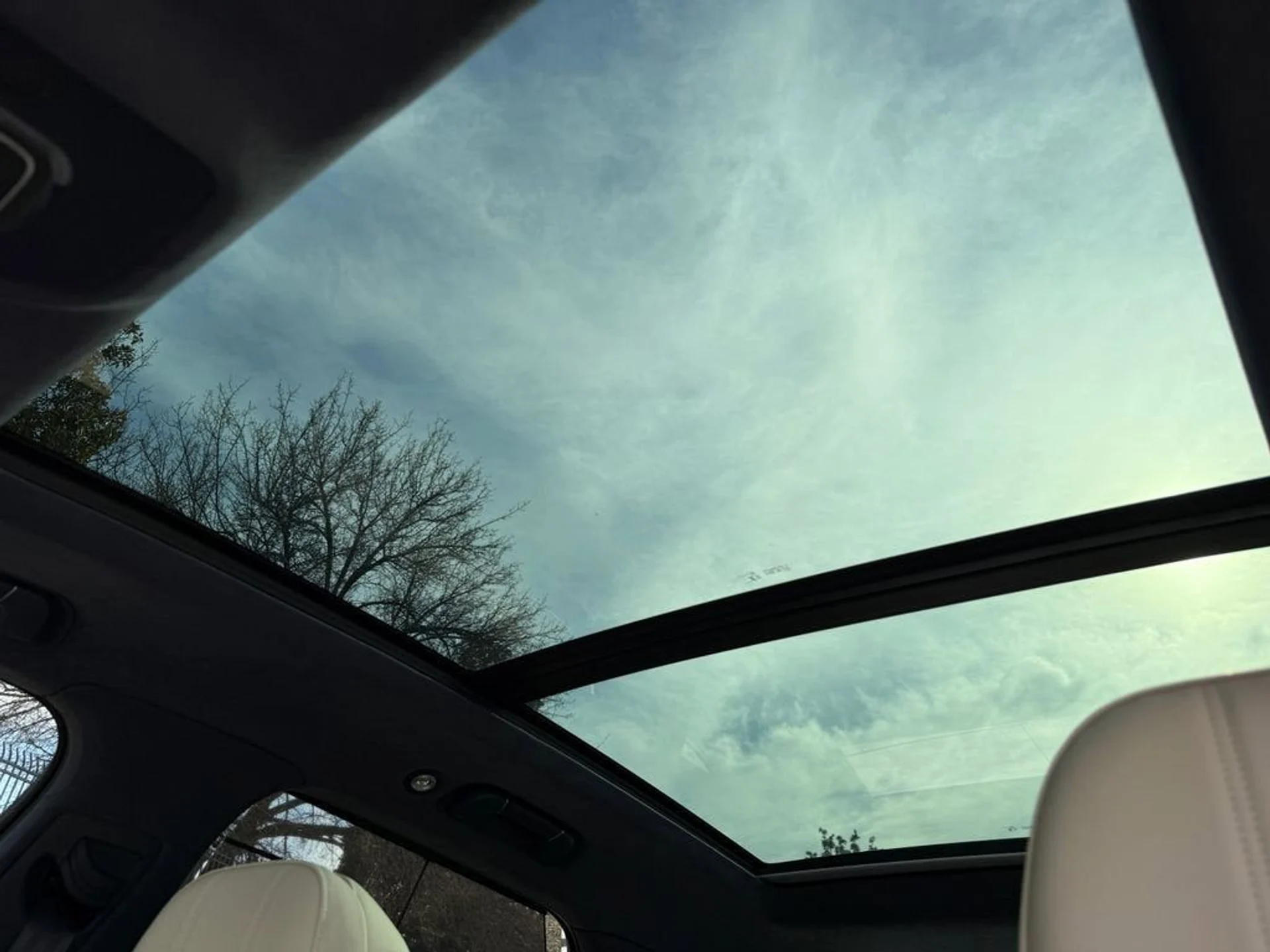 mph031_3175717583_6f37dd8f7b9e47c991a3a51fb20ffd78_d94fcdc831