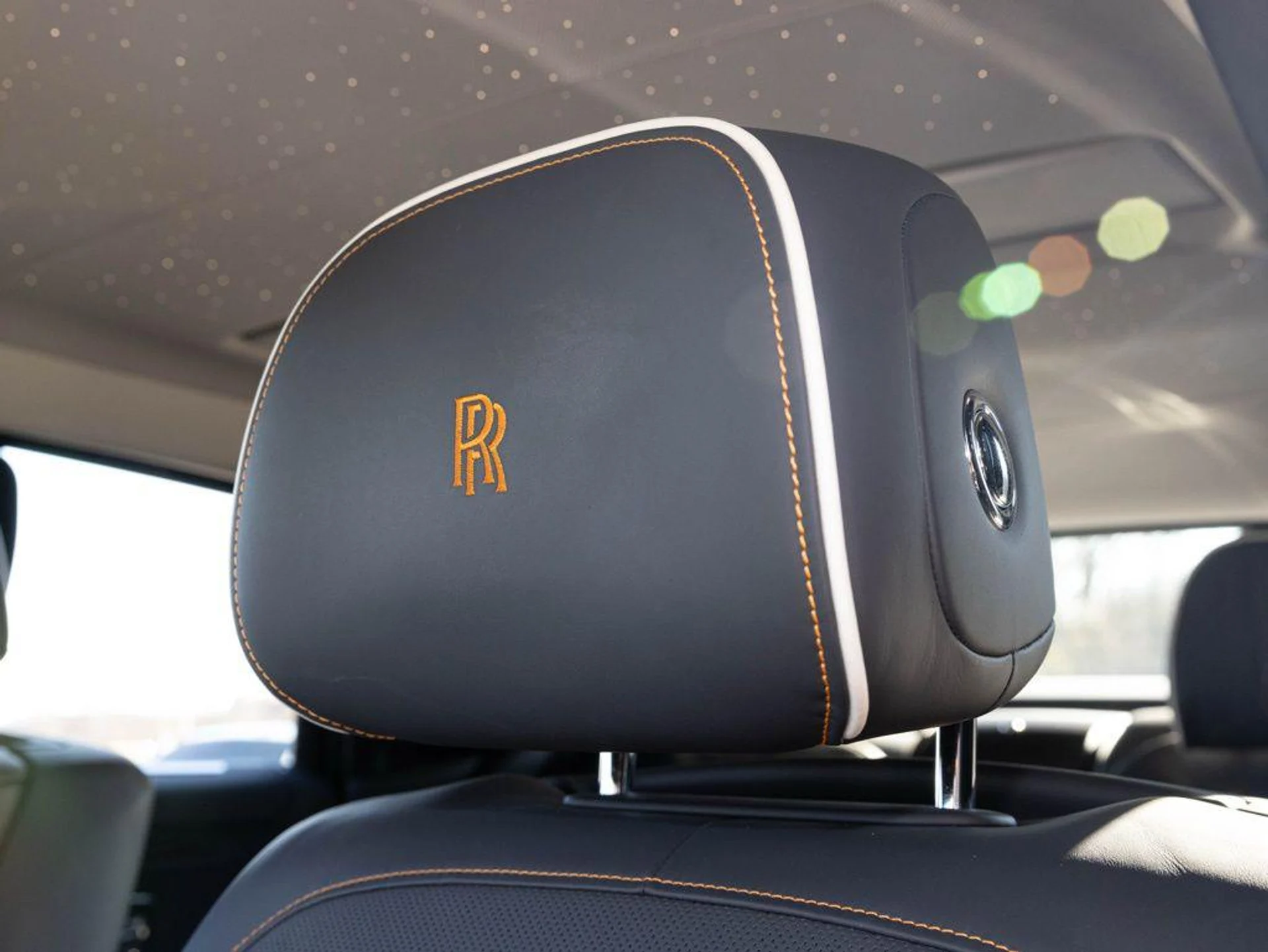 mph031_3177270349_499801363_69a752c0cb60012ee7110d11_152ec2d1a0