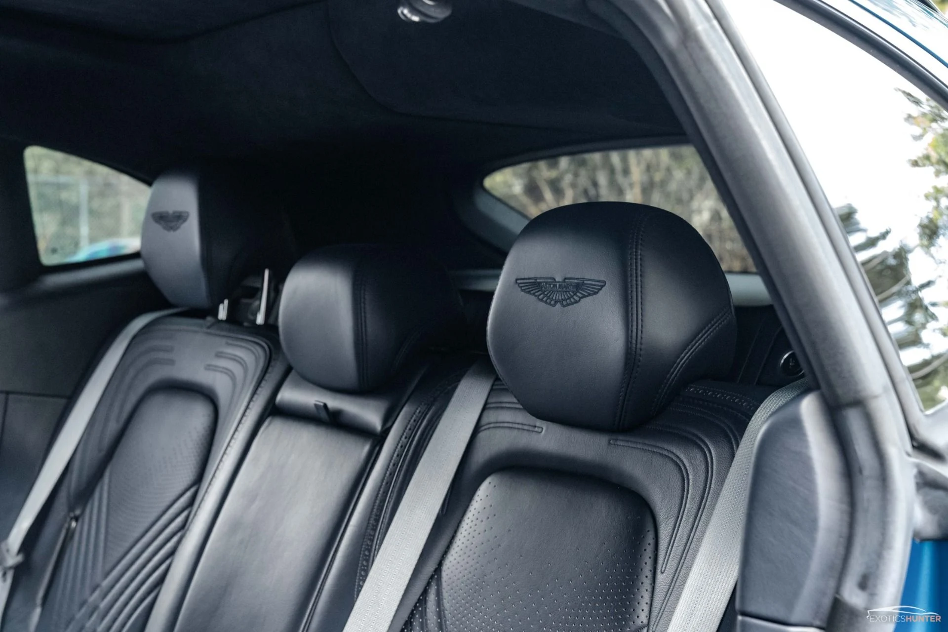 mph031_3196042556_Used_2021_Aston_Martin_DBX_CPO_Aug_2026_w_Special_Order_Exterior_Interior_Black_Pack_1708458533_497a99de8e