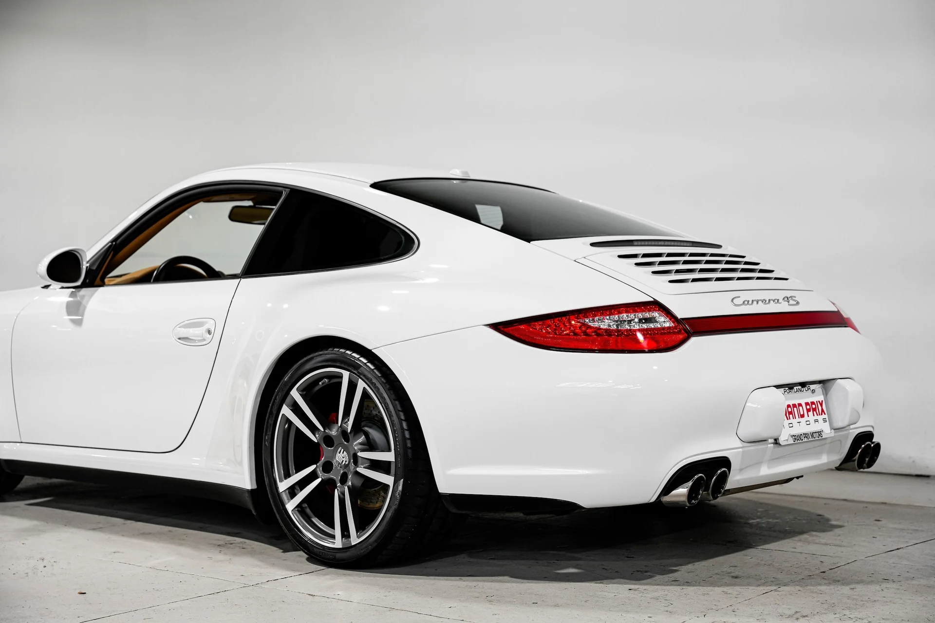 mph031_3197878748_52cbee956f15dc86c9b827cf6320c806x_148b3af94e