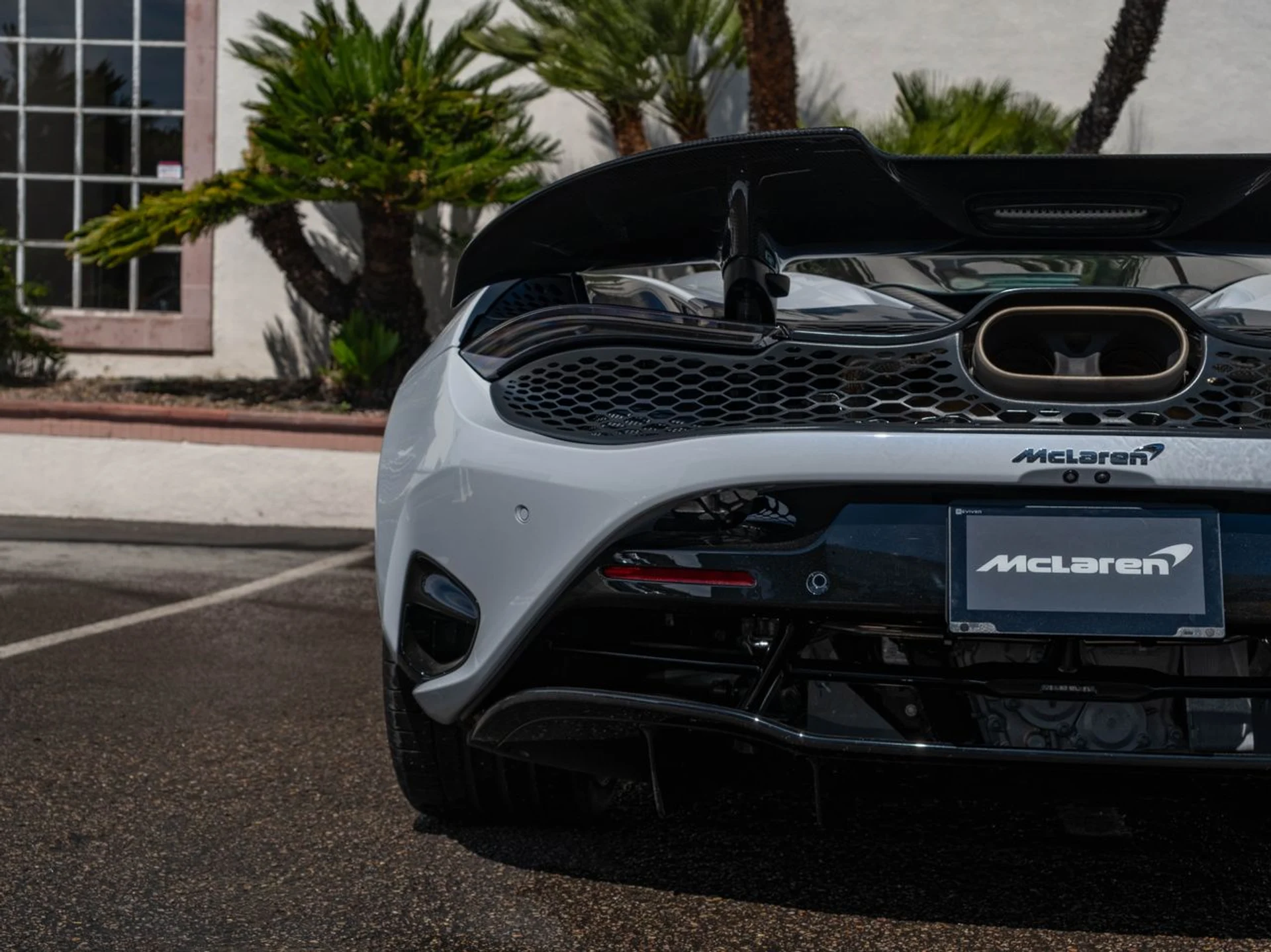 mph031_3206191292_fdd1b114f435d26f4bfa5c95aeab896cx_cba636492a