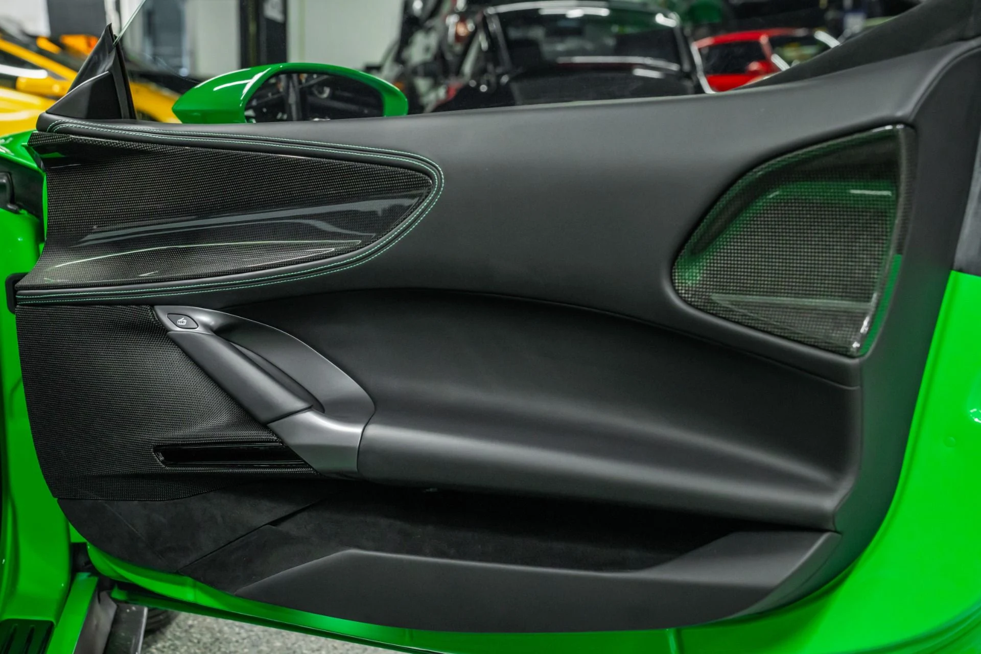 mph031_3207940378_Used_2023_Ferrari_SF_90_Stradale_Factory_Porsche_Paint_Color_Carbon_Fiber_Racing_Seats_1755615778_11fdcb6277