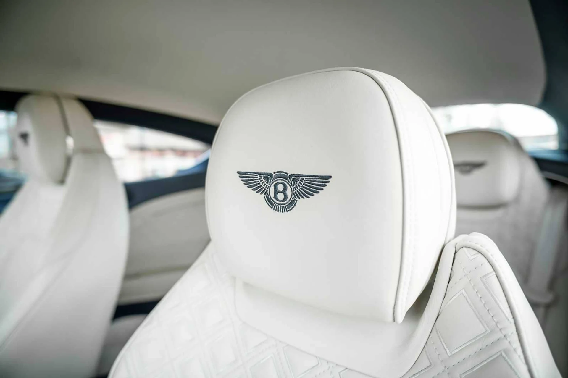 mph031_3209556993_00494bd2a61a164bb8d3ce0a71ab848fx_4a32328886