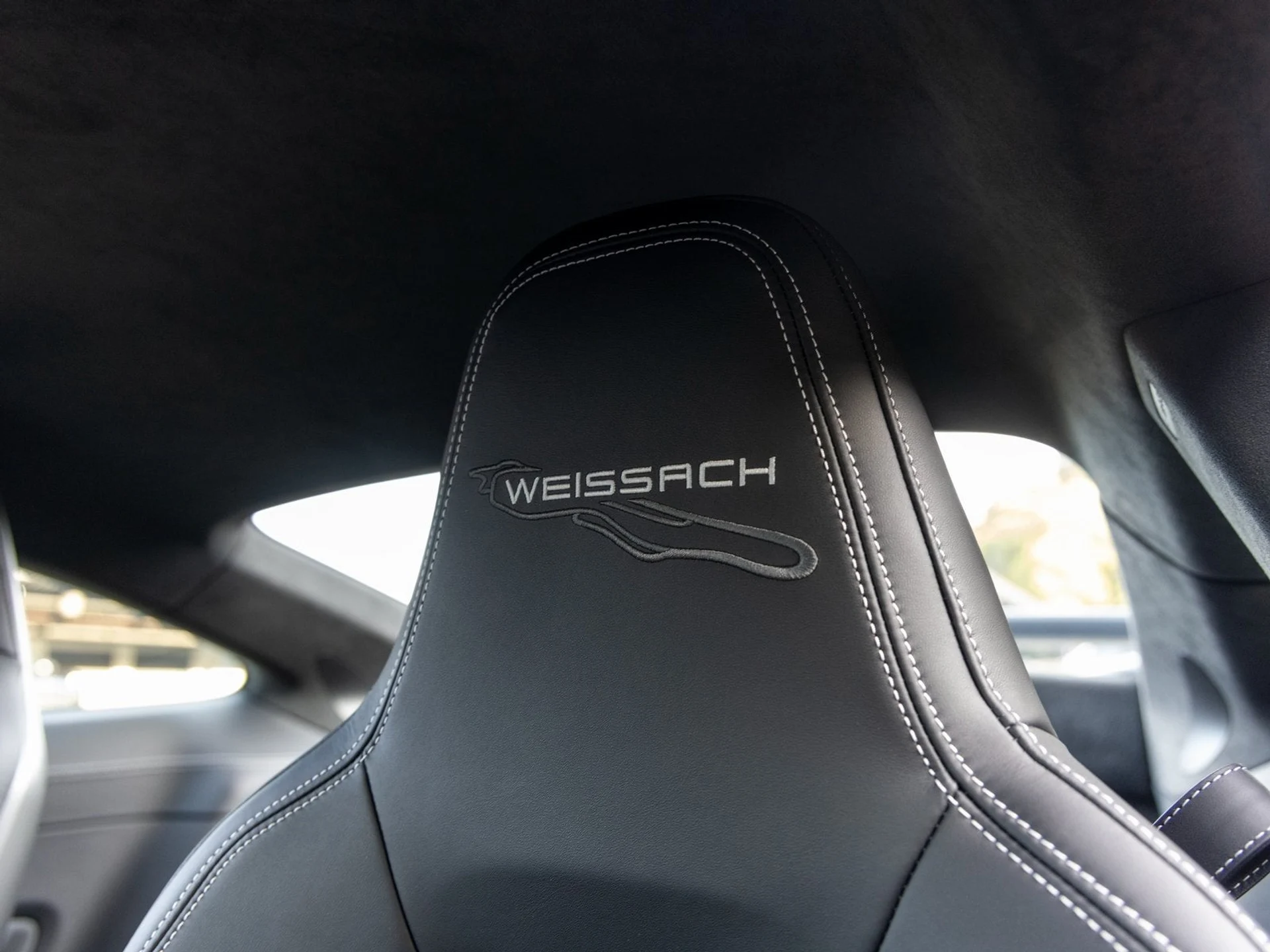 mph031_3225191617_32_27edc4c23b