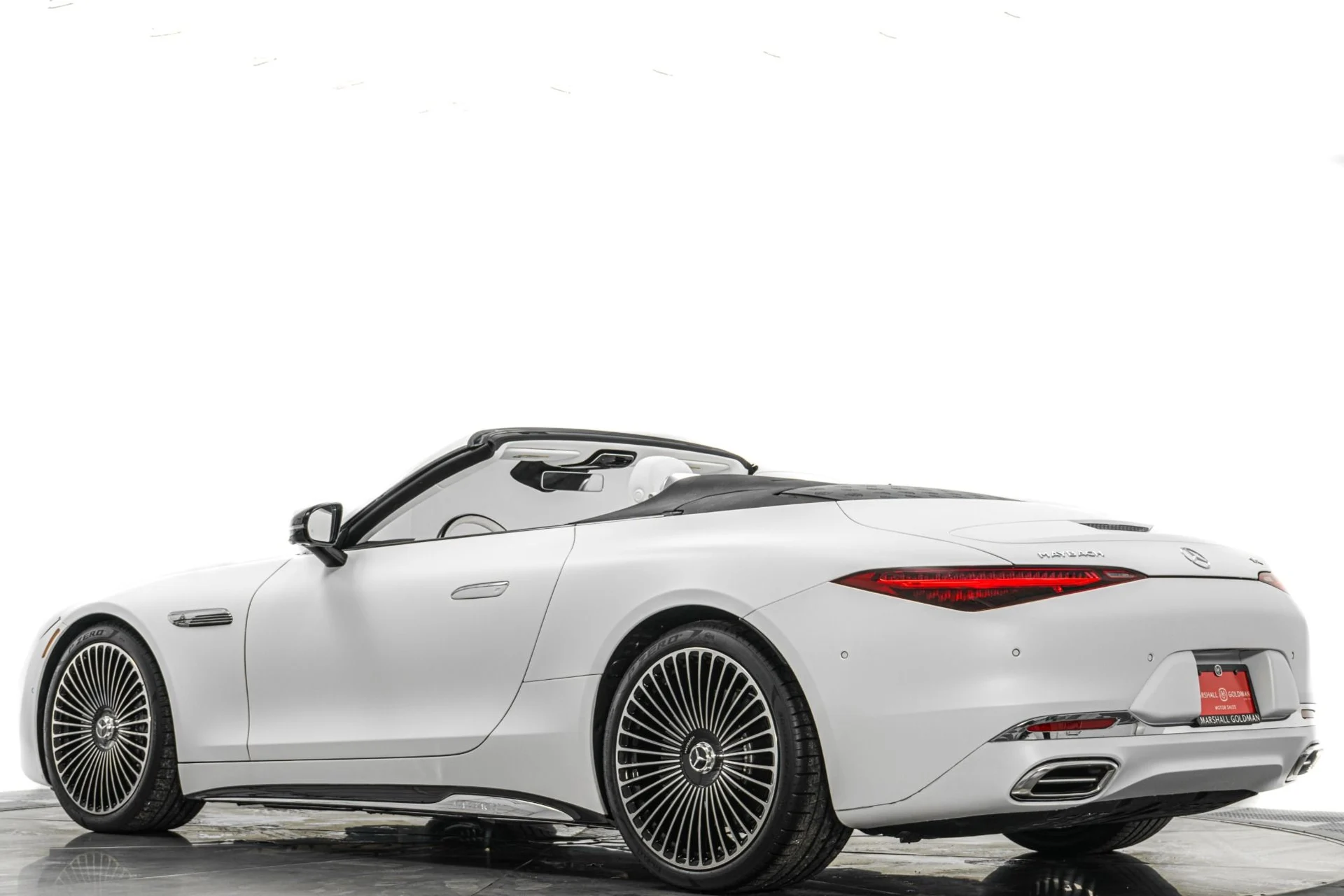 mph031_3231859024_Used_2026_Mercedes_Benz_Maybach_SL_680_Factory_Matte_Paint_Extremely_Low_Miles_1771434800_59d4ae84ce