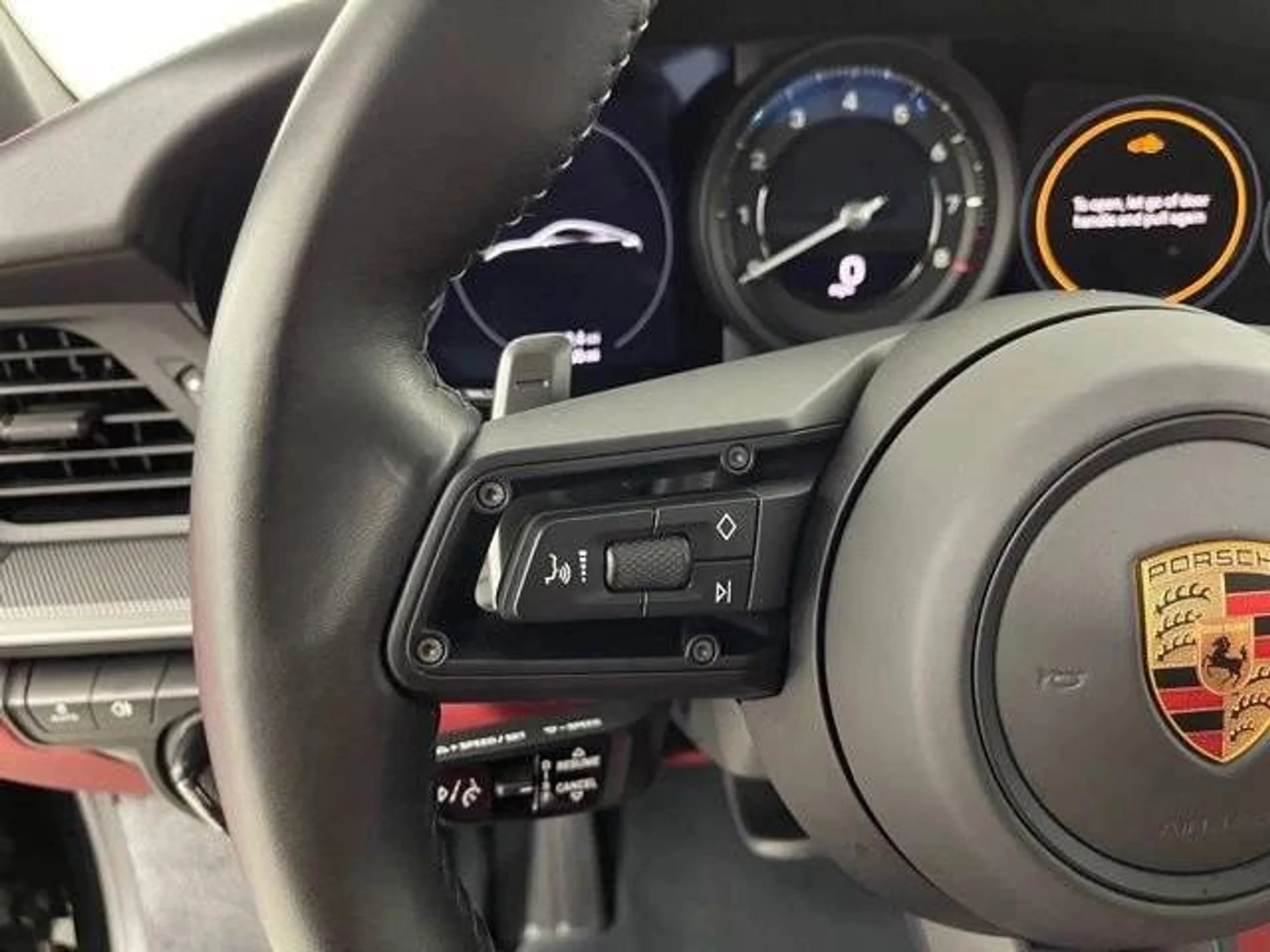 mph031_323455859_9991a0b8f09494d2868553d08678b0e3x_c914cb5412