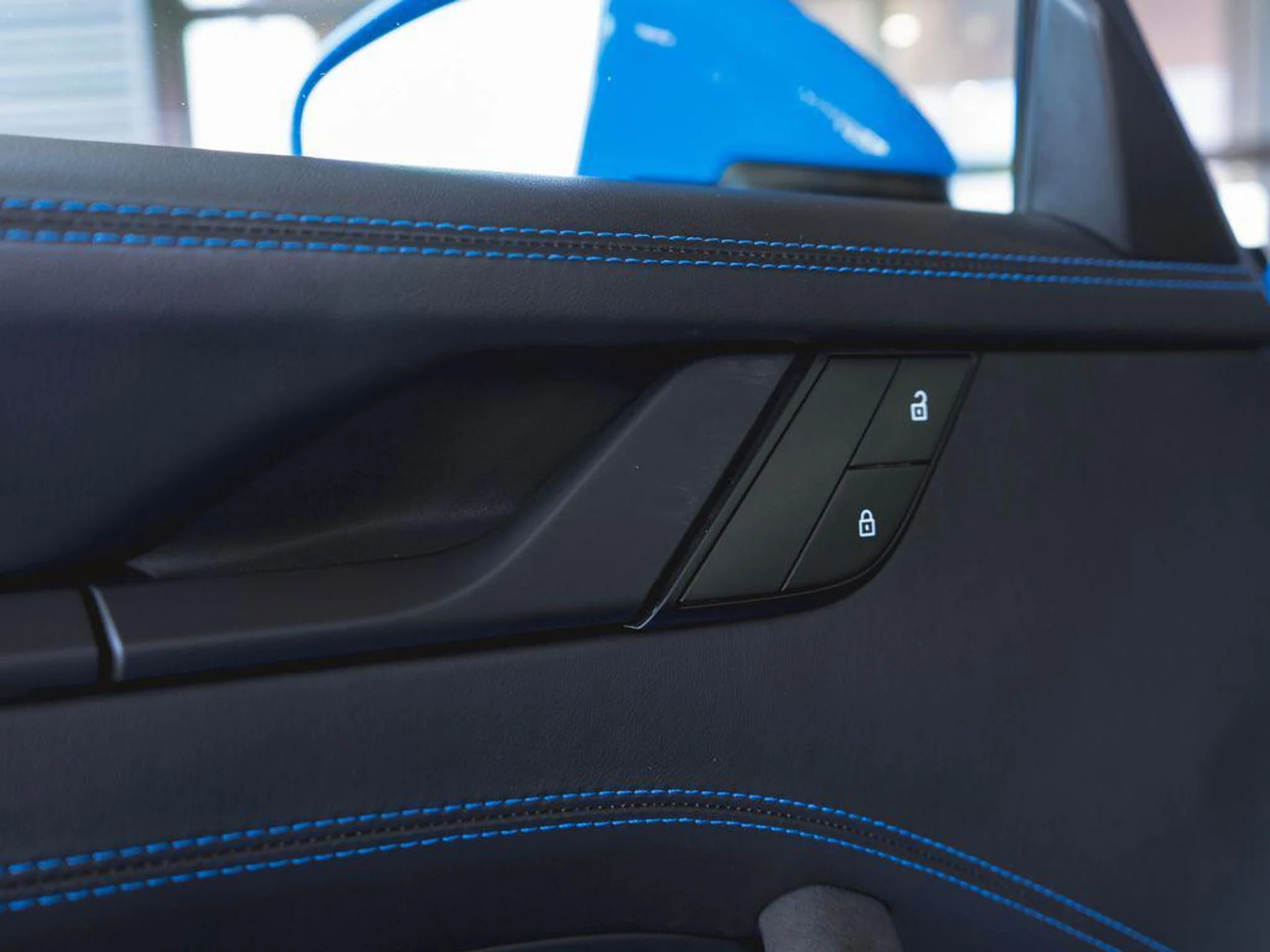 mph031_3243193558_MBYE_Yrc5_Nn_Ac9_Axy0c_G_Fbu_ZQT_8_c568c60cf1