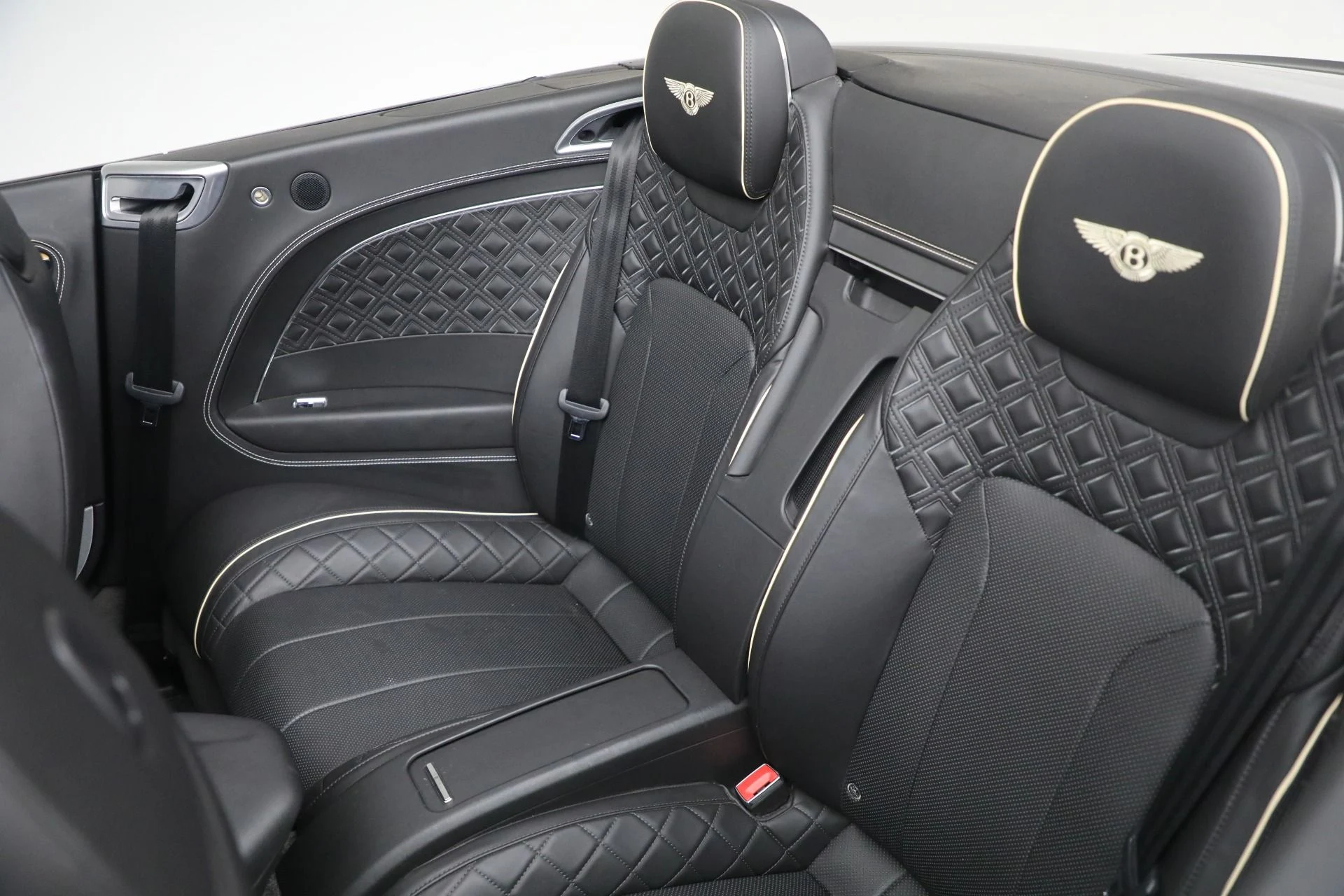 mph031_3244037117_Used_2020_Bentley_Continental_GT_W12_1762286941_7170e09c38