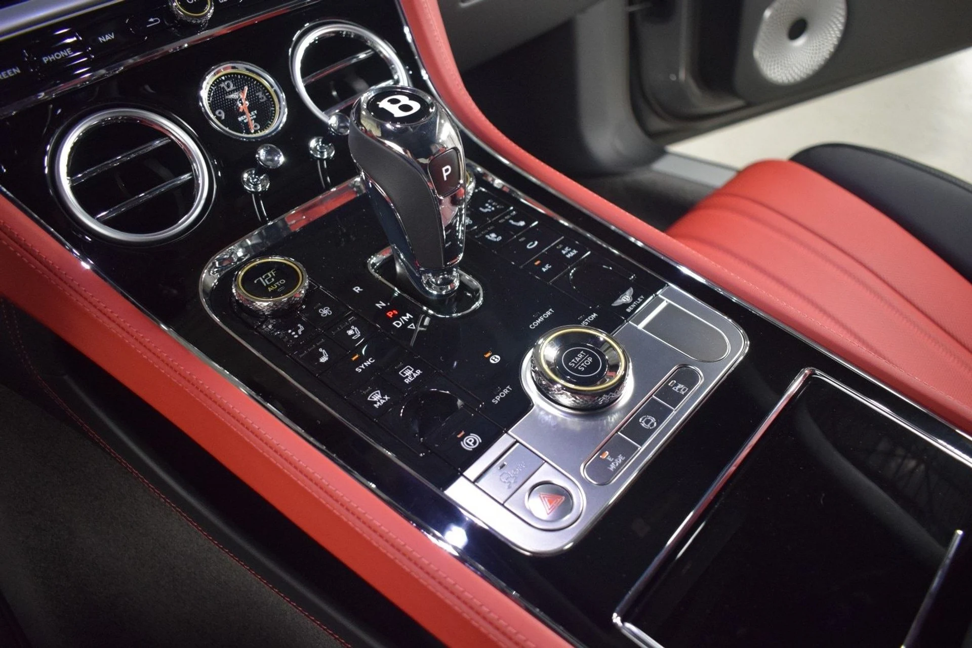 mph031_3245673111_ab8274bfcc8f84ea430f0b000fbf6729x_b5b62e9ad7