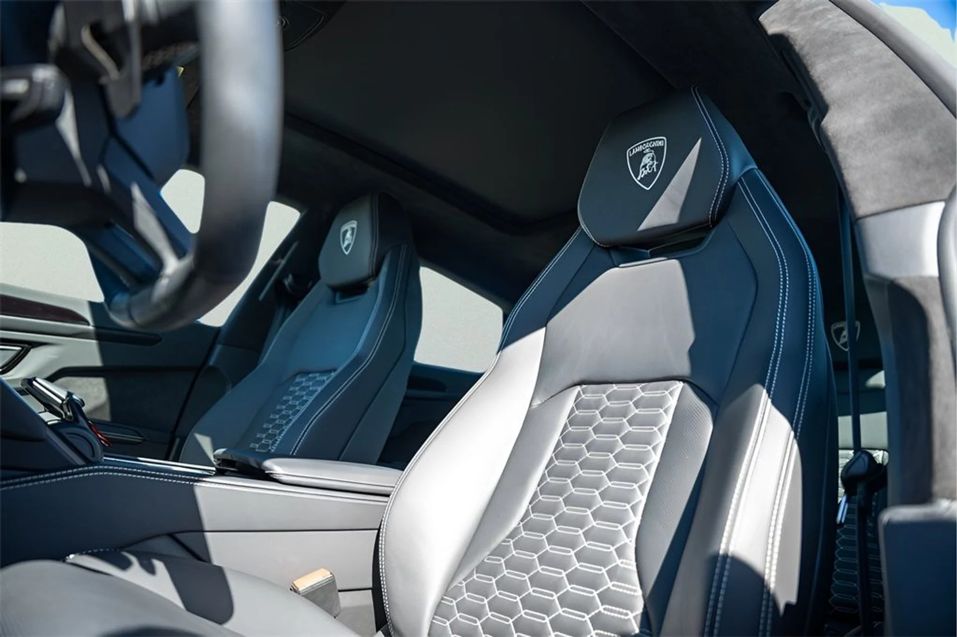 mph031_3258295489_image_33_7b7ac7107c