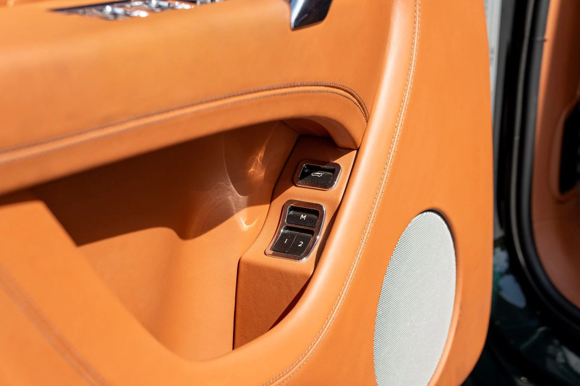 mph031_3265550932_Used_2017_Bentley_Bentayga_W12_First_Edition_1762986986_d1dc279d23