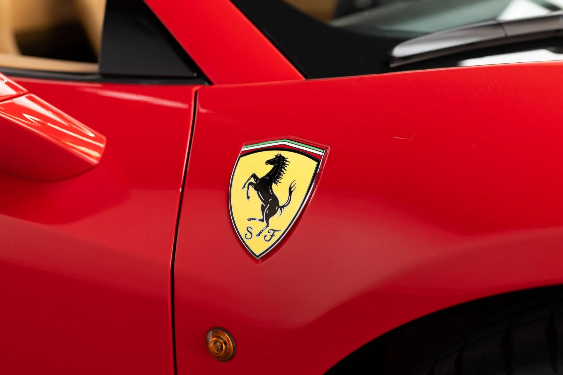 mph031_3268608449_Used_2014_Ferrari_458_Spider_1781623433_811dd69c13