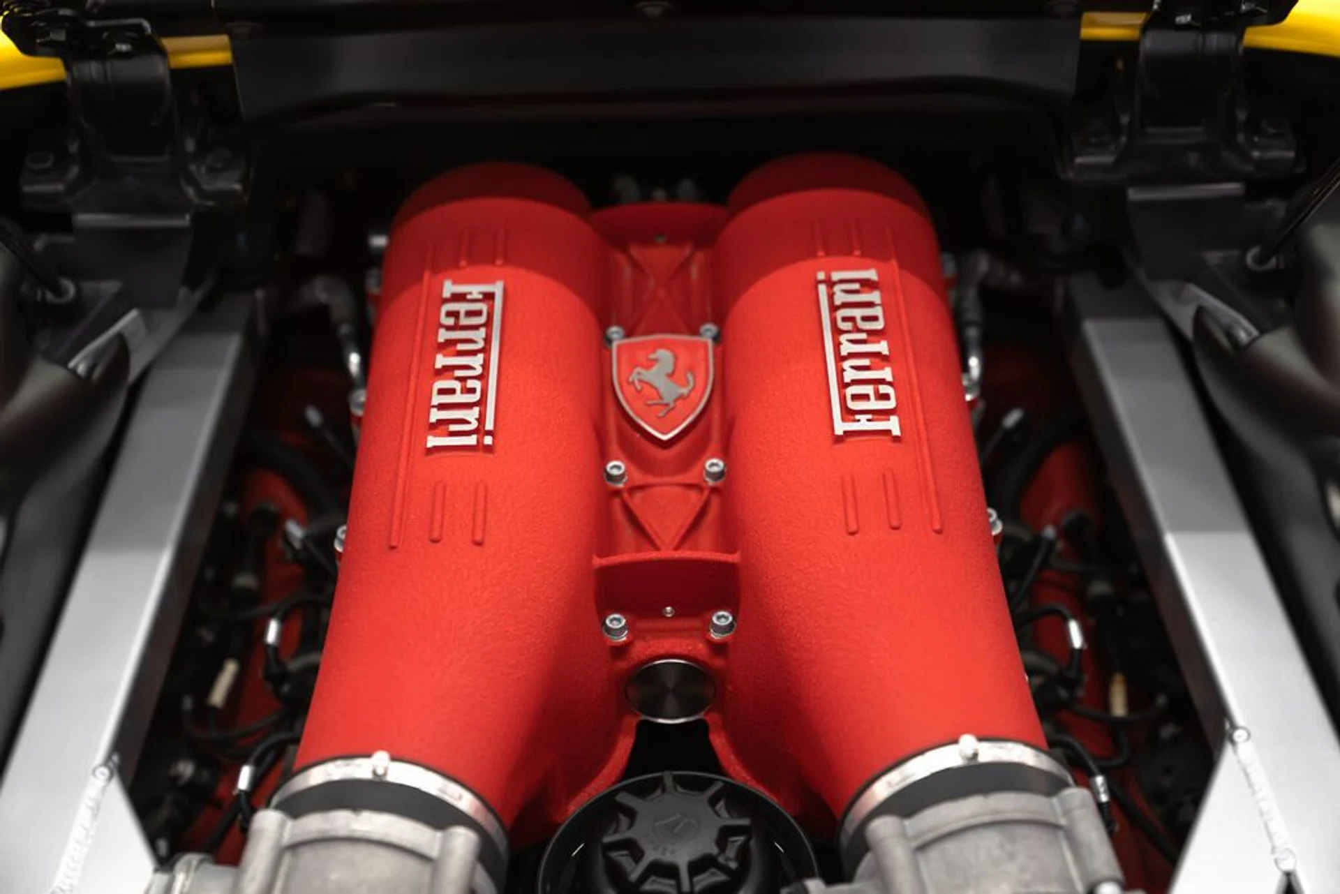 mph031_3271401944_ferrari_430_2006_jpg_v_1758918548_a14a18e379