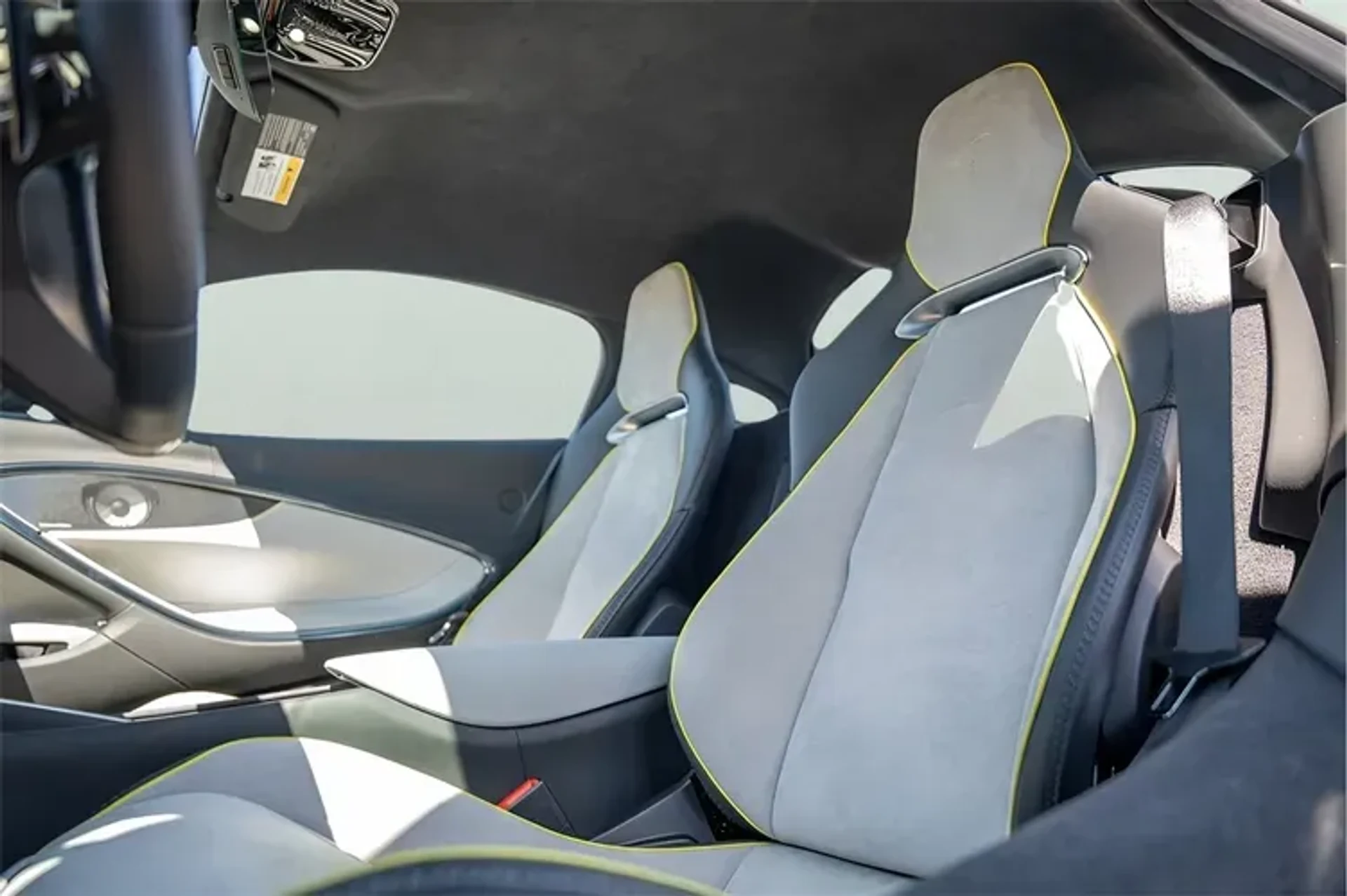 mph031_3271866629_Zfsf_ID_2c_Rjurbo_Kn_med_61be1ba308