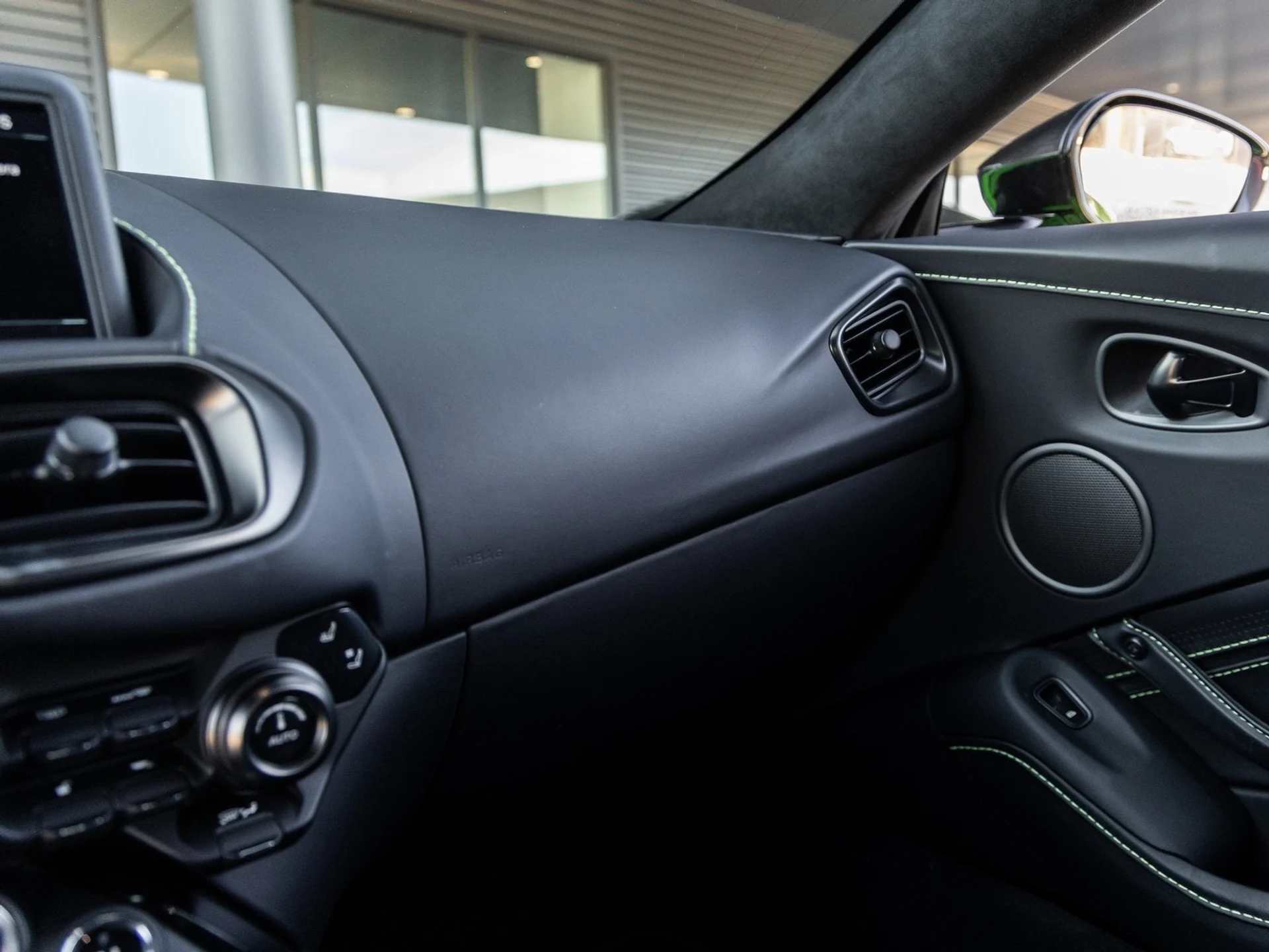 mph031_3273219127_32_9791585f8a