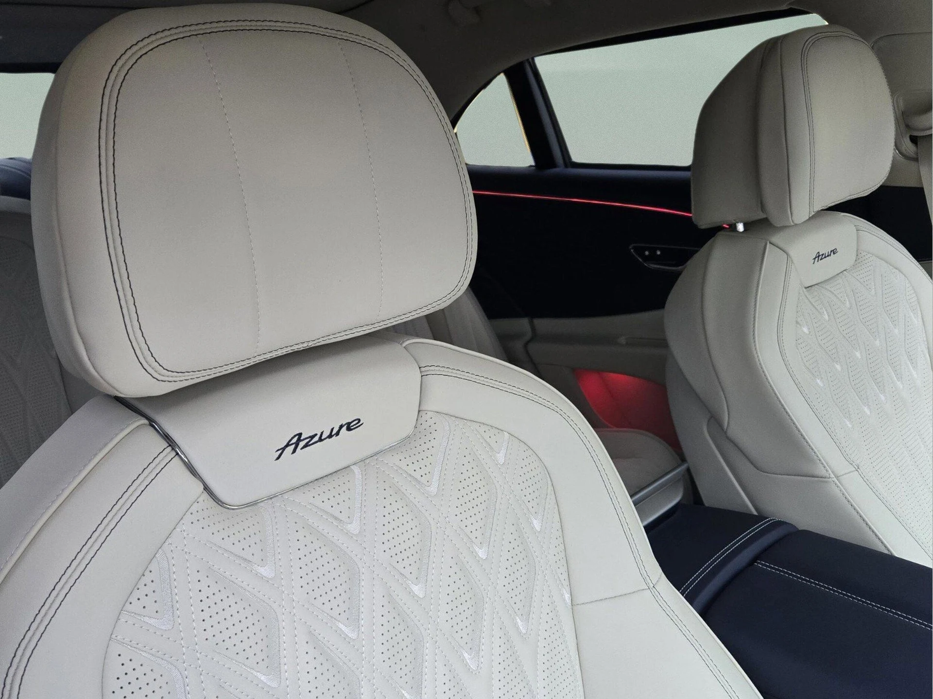 mph031_3280387571_cbaf914798413389eeaf8727eb6e4213x_f6523ba3cc