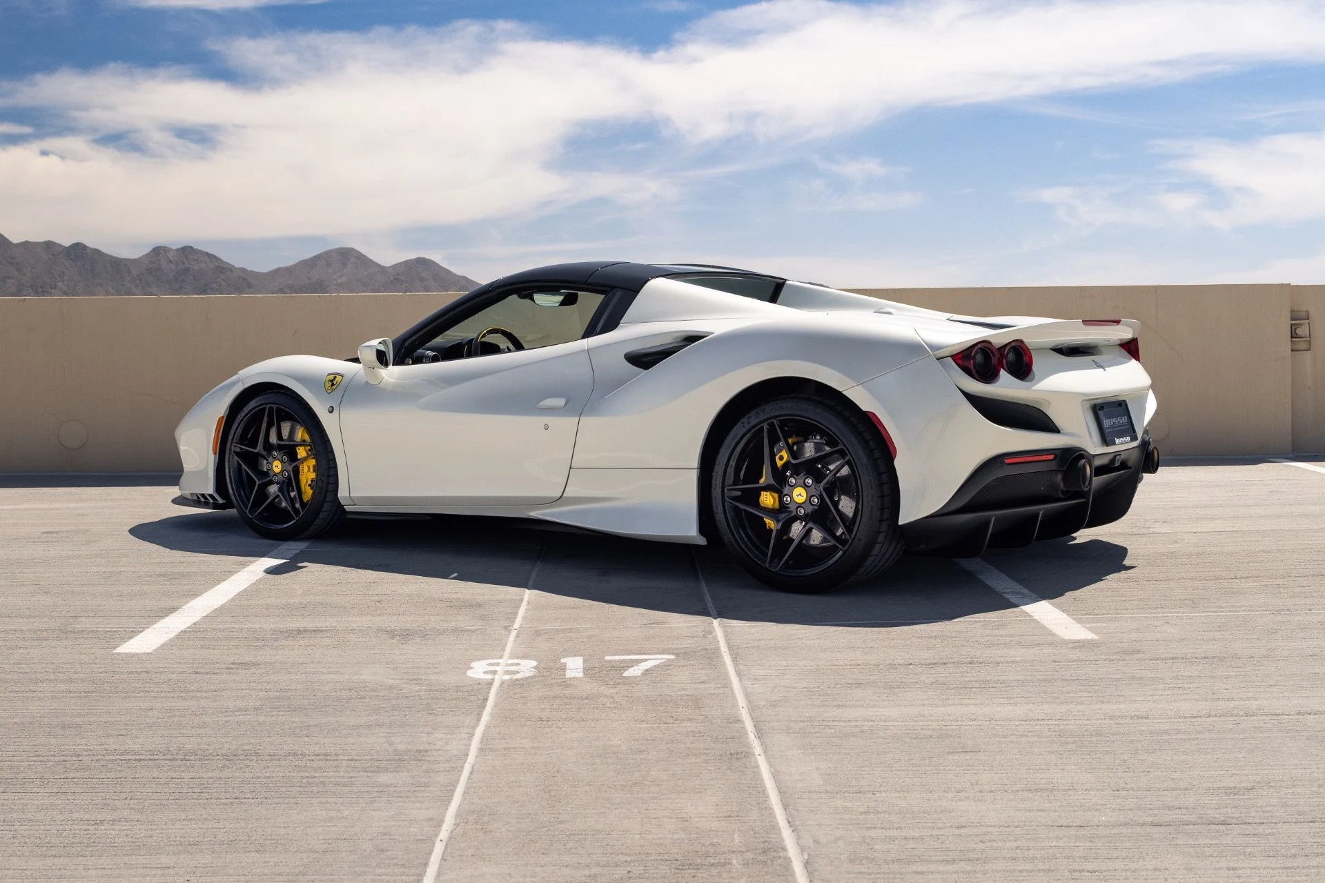 mph031_3281580336_Used_2023_Ferrari_F8_Spider_1776809234_44e2394a9b