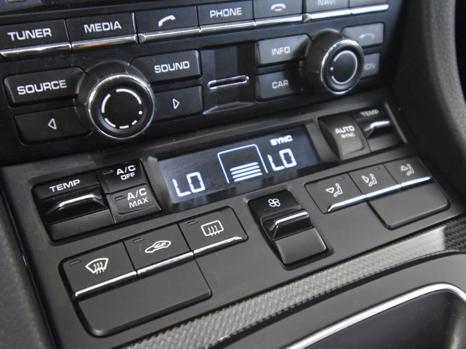 mph031_32865135_251fbaa3fff59f2e30d1b82b223ea855x_3d1de7b80a