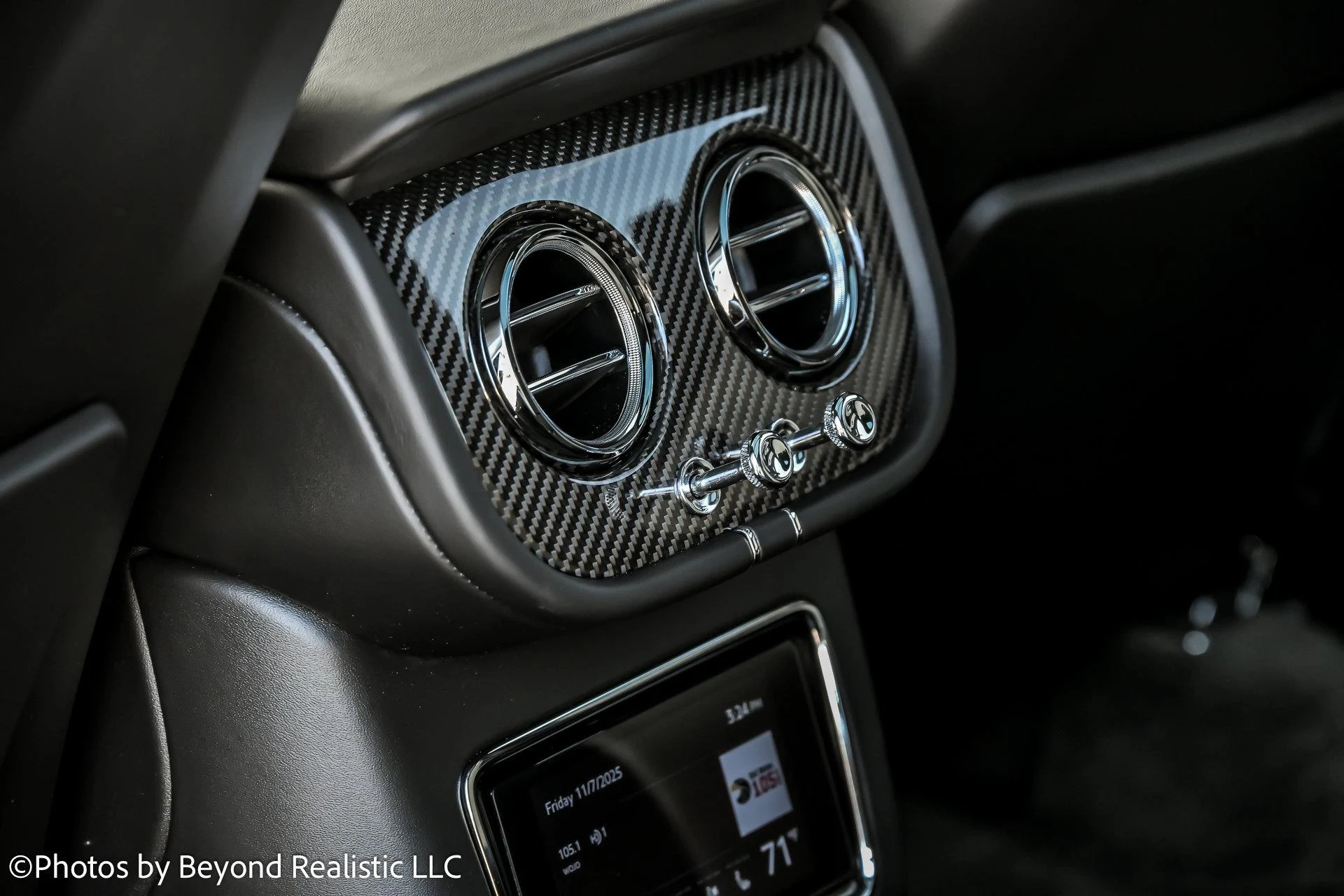 mph031_329129559_Used_2021_Bentley_Bentayga_V8_First_Edition_1762852462_2eb2dad02c