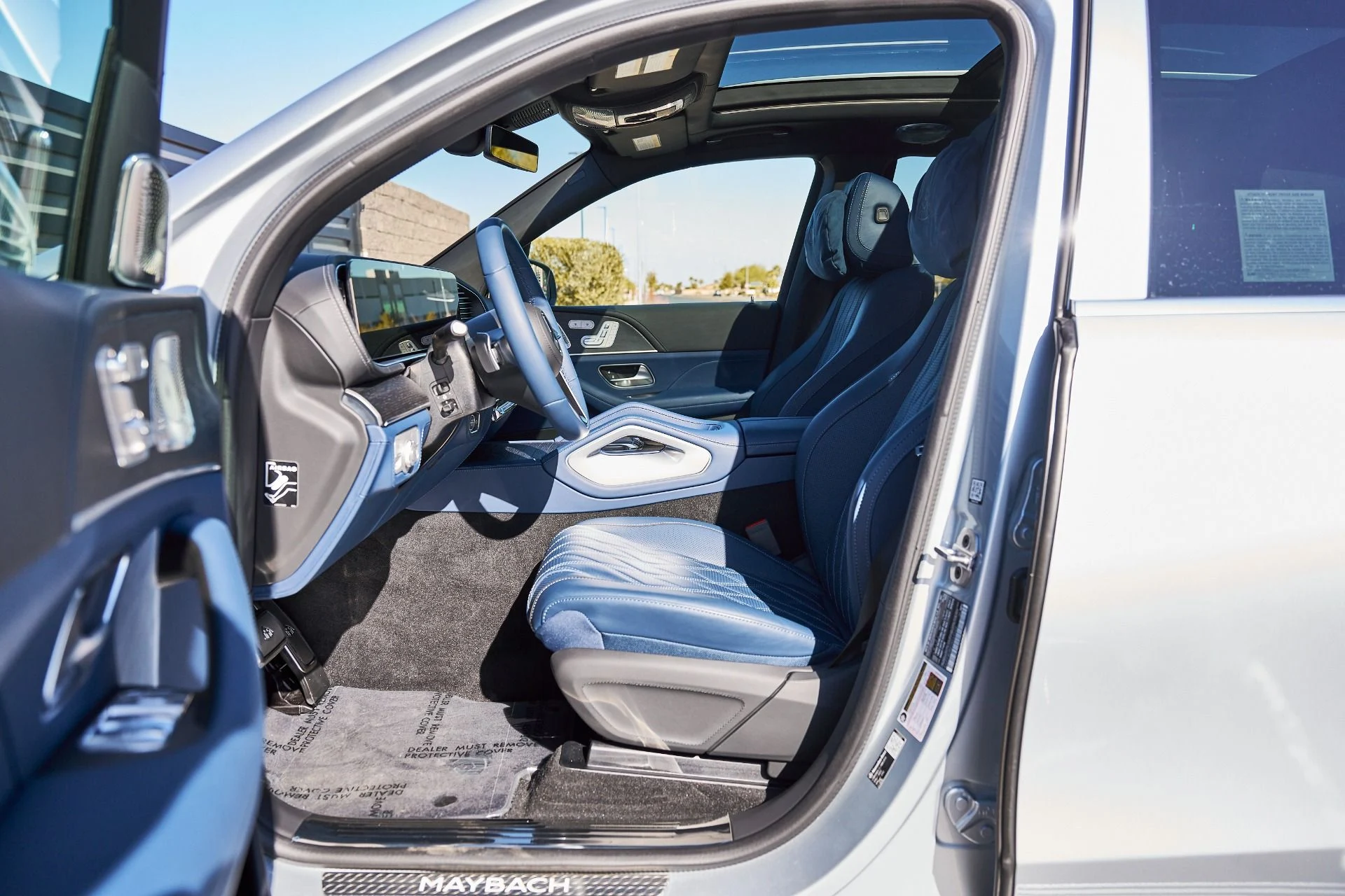 mph031_3292139731_Used_2026_Mercedes_Benz_GLS_Maybach_GLS_600_1770697599_ddc8456ee7