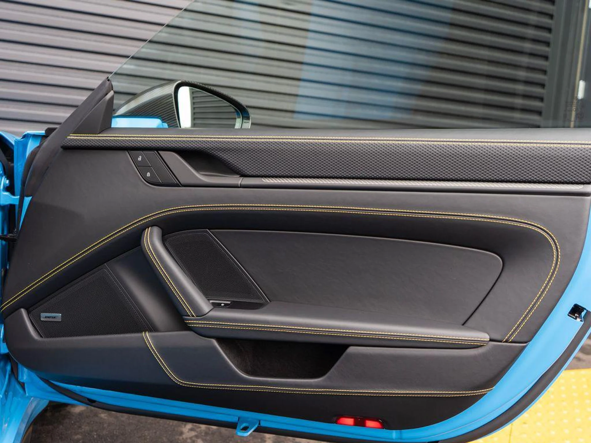 mph031_329237540_CQX_Oov_CC_2v_C_Le_Mioli_Apwmj6_CI_86e610208e