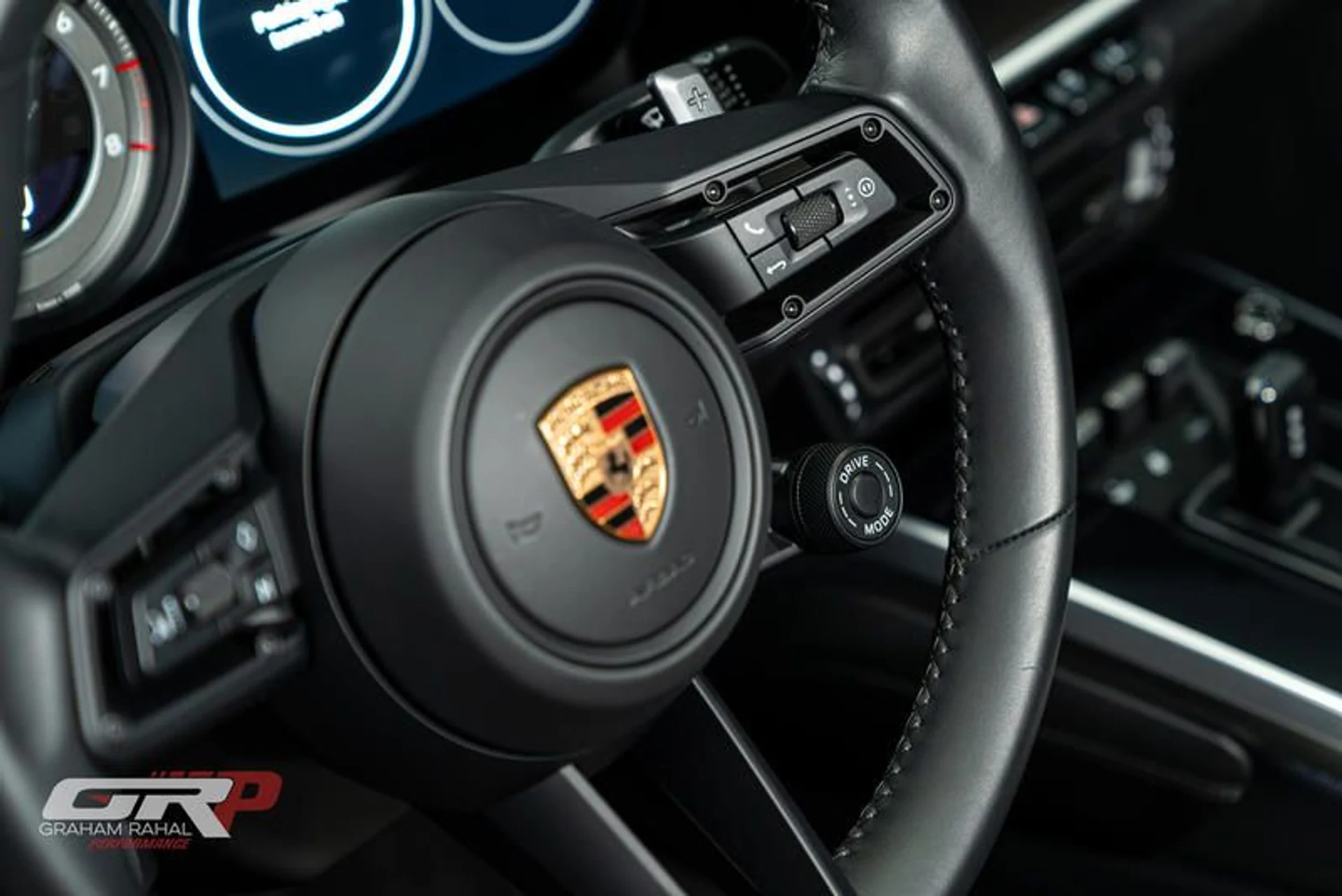 mph031_3294310772_25895_F20_3_BD_6_4_D16_A8_CE_2_FD_1735_C9_D27_4b5e665769