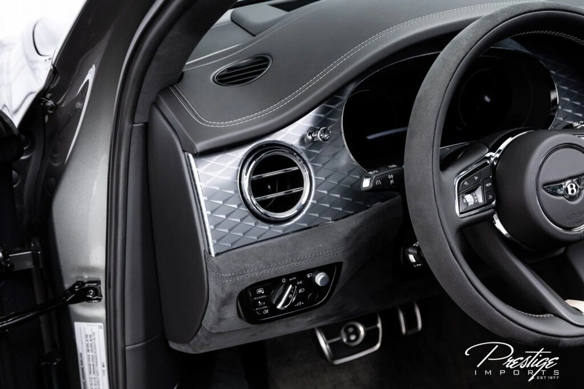 mph031_3295198253_1e74e2340e5e5c2edb51c27f8e55681a_a307625616