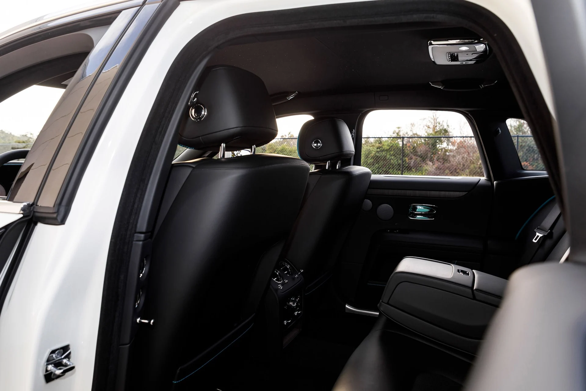 mph031_329558118_7d6e9f0d765e91b7ab0ce49ac2549b51x_9831541ac0