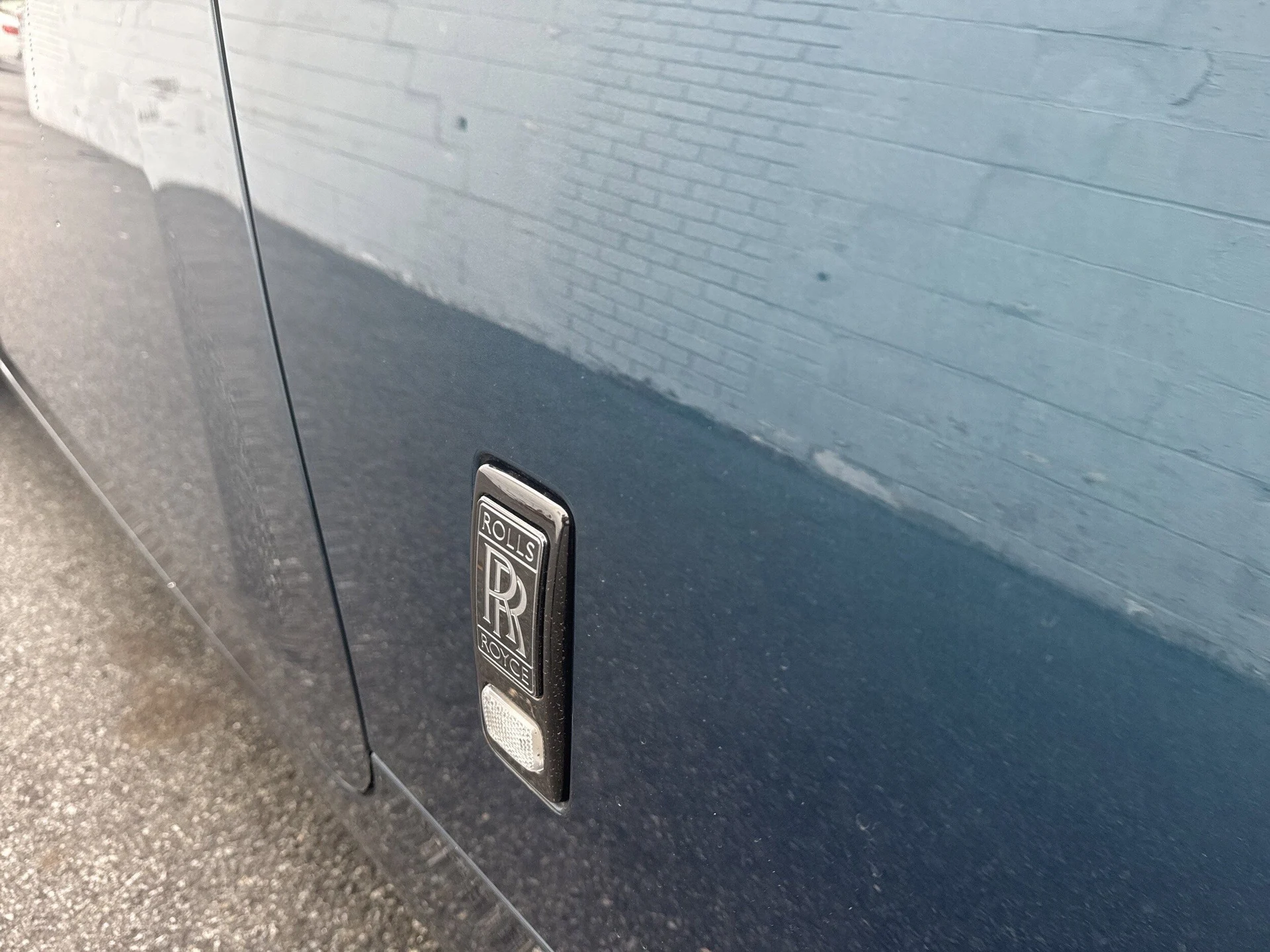 mph031_3297404552_1352acaf8f6bbc56654cd079b30667e5x_3f61af9d28