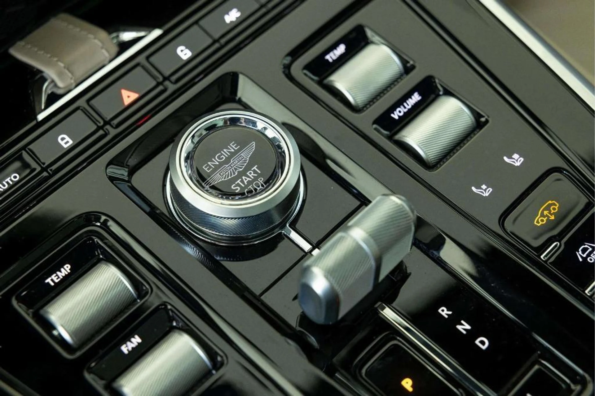 mph031_3297531800_v_Sd_TX_3b_Kdo_Pm_c_Zw_X9u7q97_C4i_U_2c77fe9221