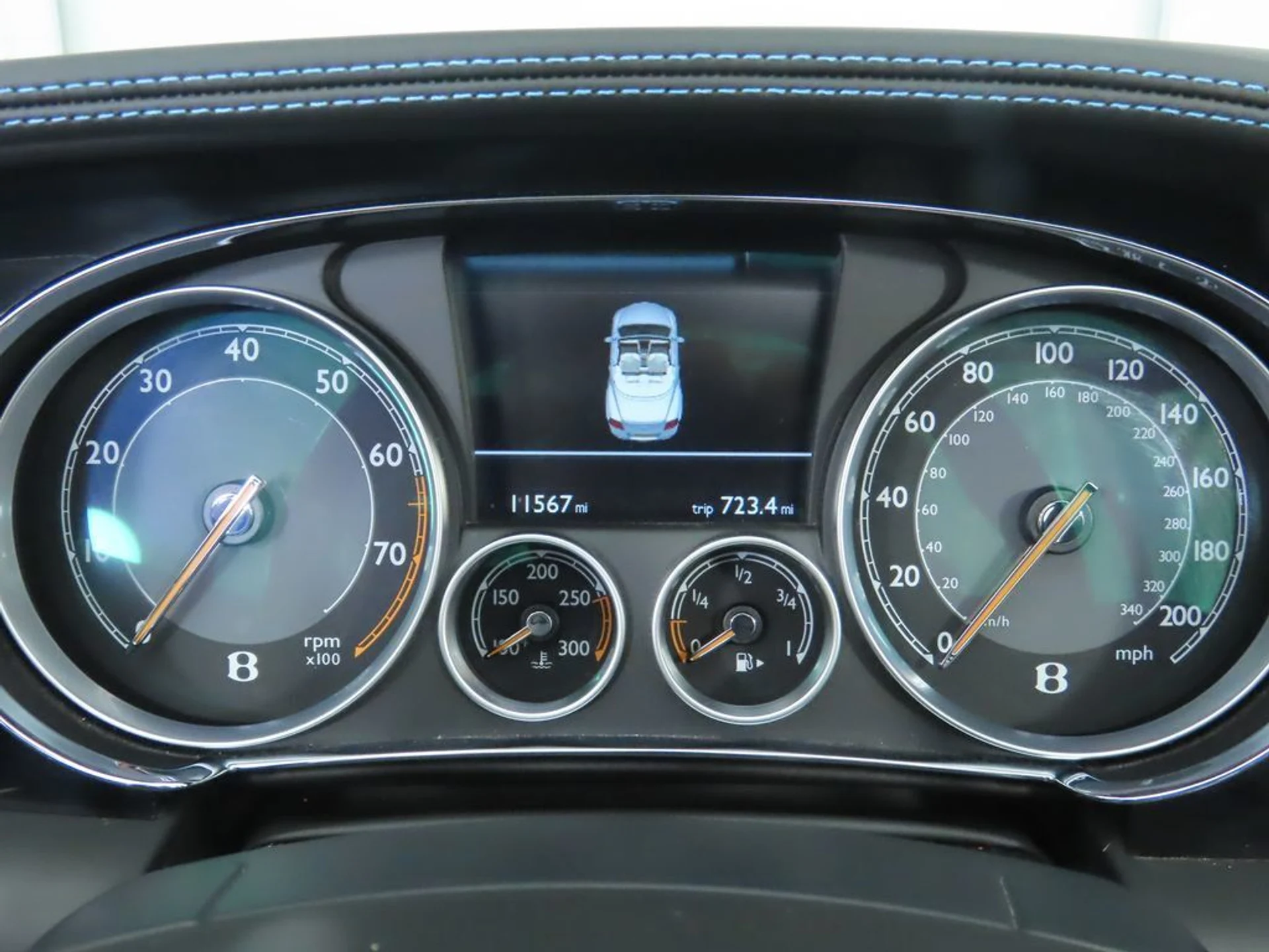 mph031_3297679314_used_2014_bentley_continental_gt_v8_s_2drconvertible_8119_22979396_32_1024_462fd1e258