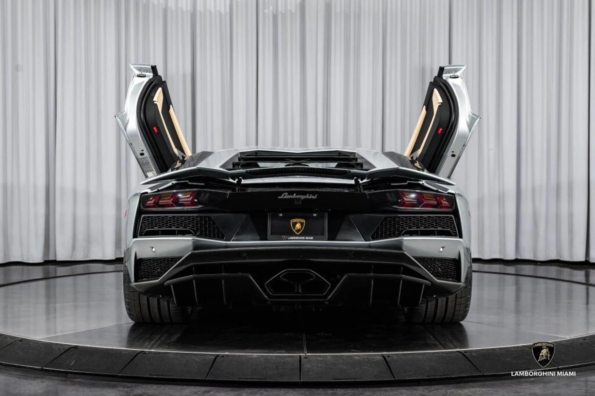 mph031_3300309717_6032332c03b3e9044f78d6753c386373_cc24c2fde3