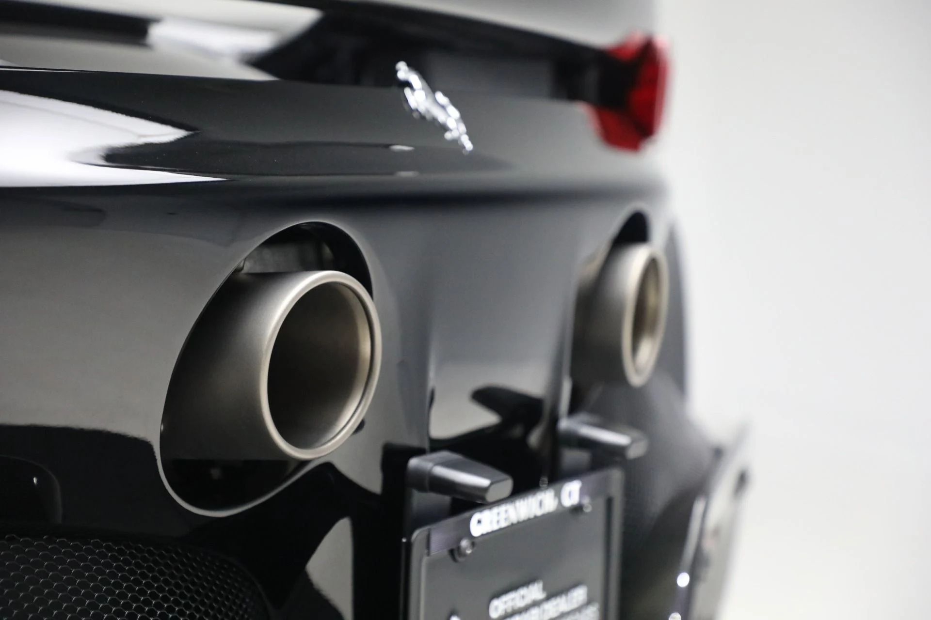 mph031_3301798007_Used_2023_Ferrari_SF_90_Spider_1756148063_5a54c9ae1a