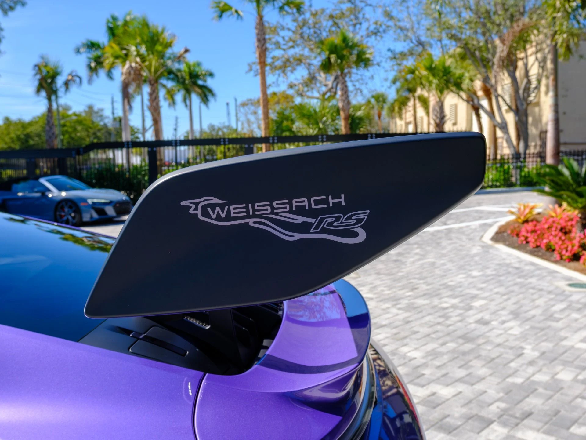 mph031_3304583643_Used_2024_Porsche_911_GT_3_RS_1771891928_843f17fc41