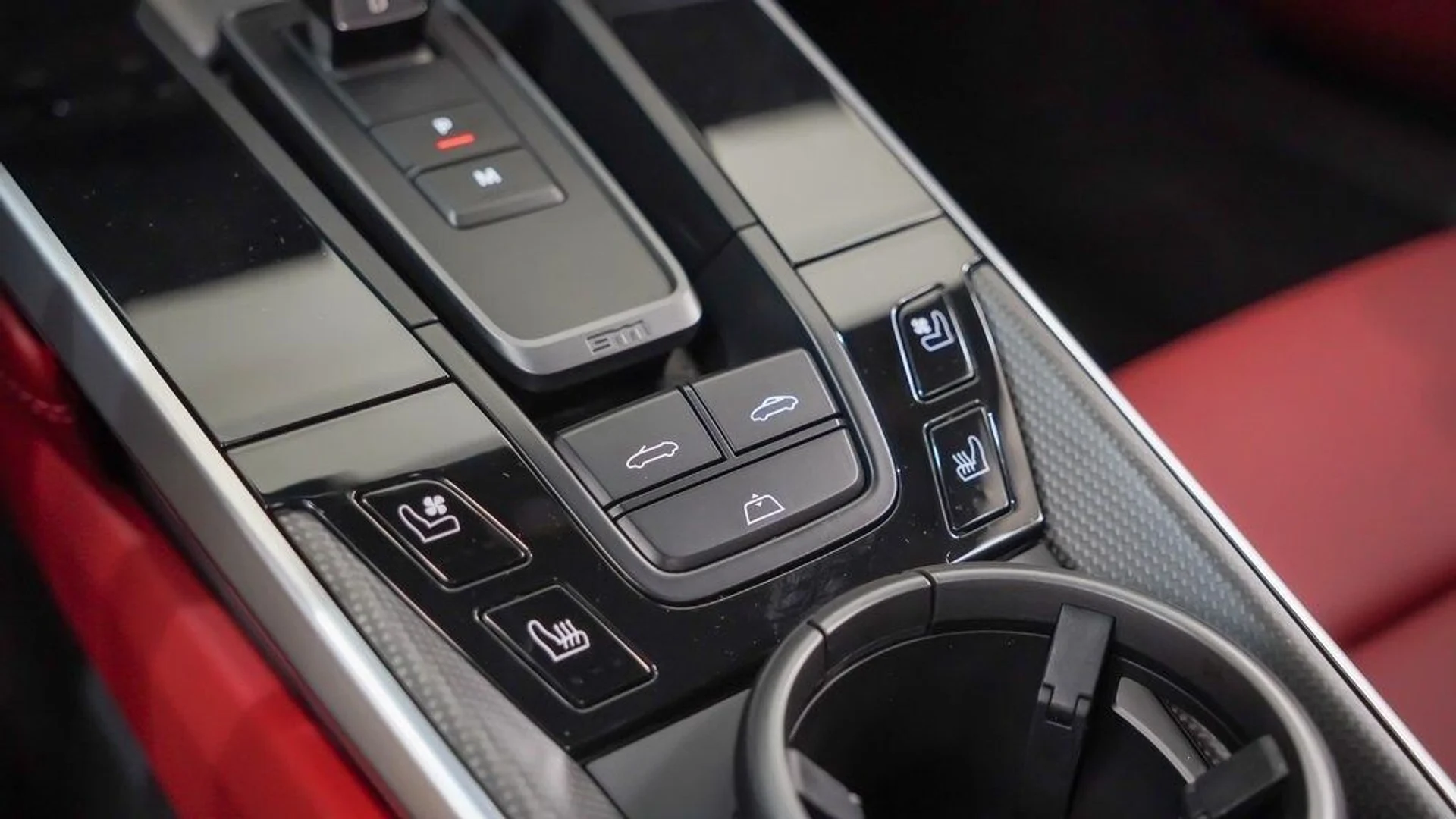 mph031_3311238432_aa1424fab8afc7dcc5dfb97770e24386x_fc991f3413