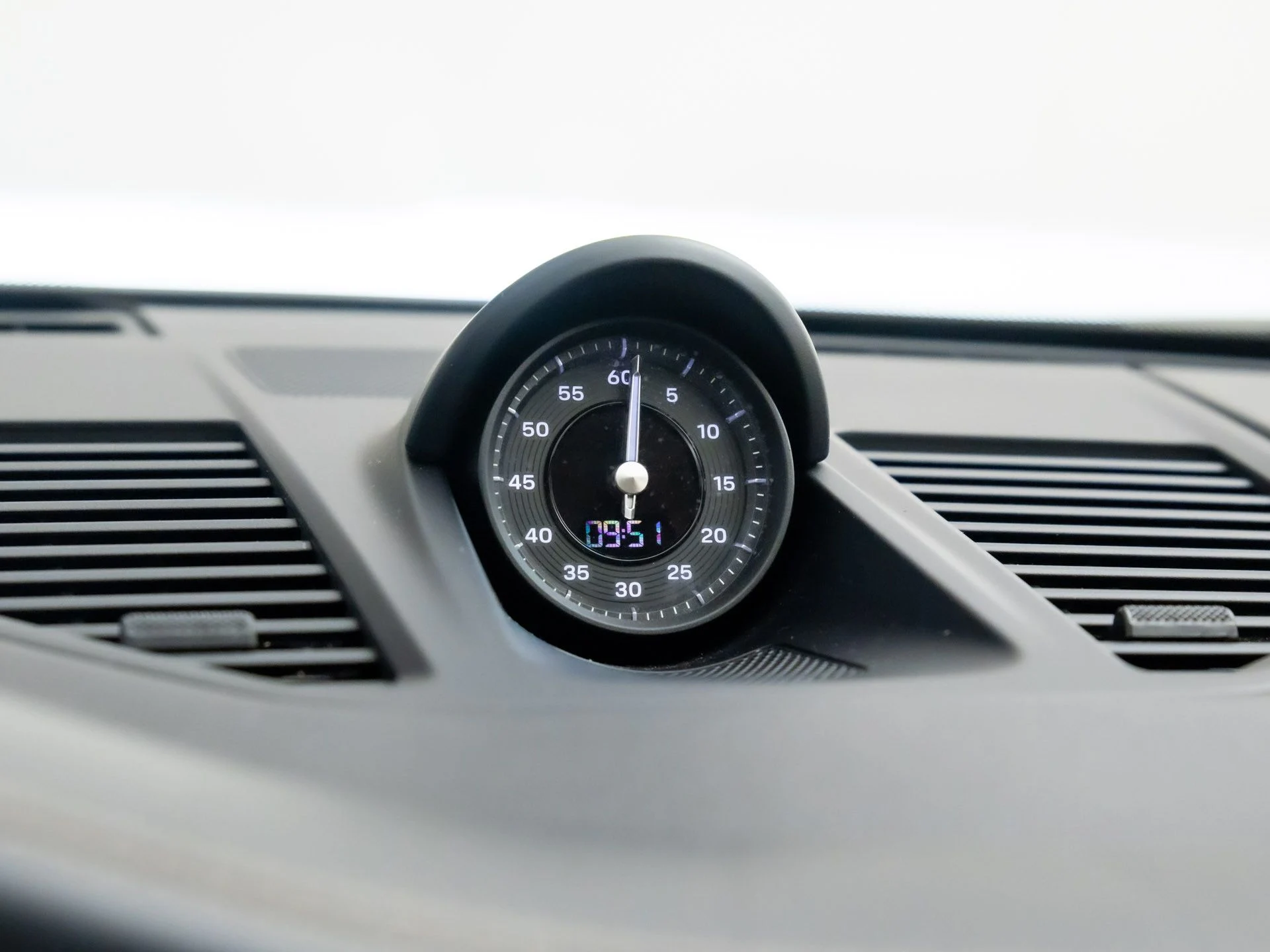 mph031_3318237791_34777ee4ea7dda9e65ca5a65a0477a0ex_c33a4db5c0