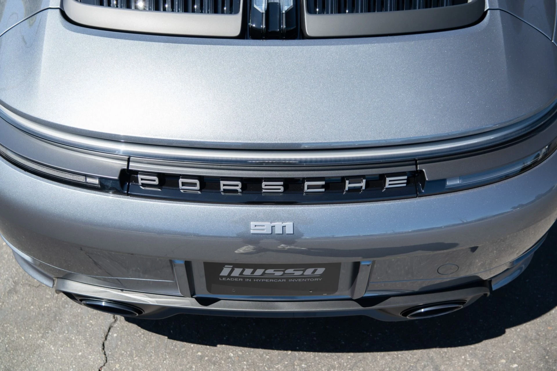 mph031_3321355098_Used_2025_Porsche_911_Carrera_S_1757361864_8177cd9033