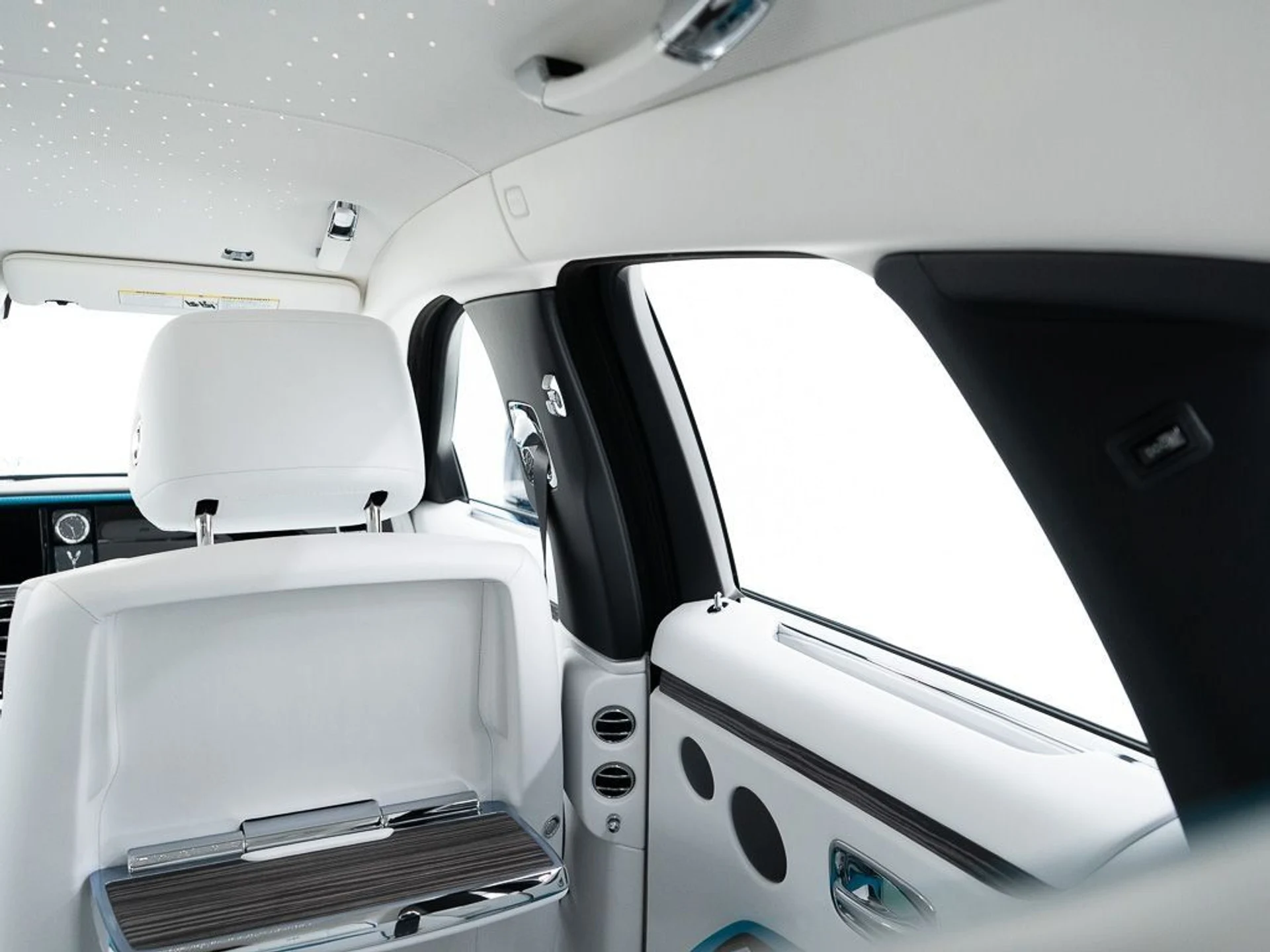 mph031_3323506101_76da45befb3c594d6ea39f0e42b817b8_750dadc2ed