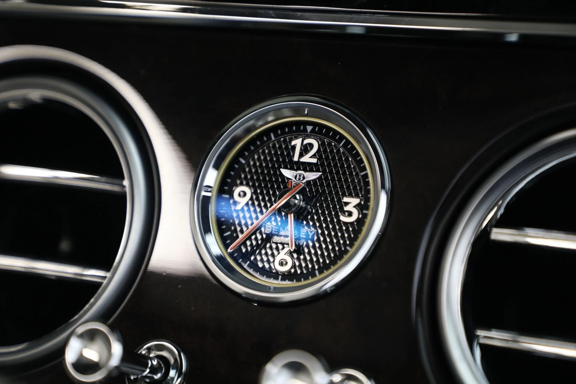 mph031_3326026058_Used_2024_Bentley_Continental_GTC_Speed_1776904729_f75cb3a83b