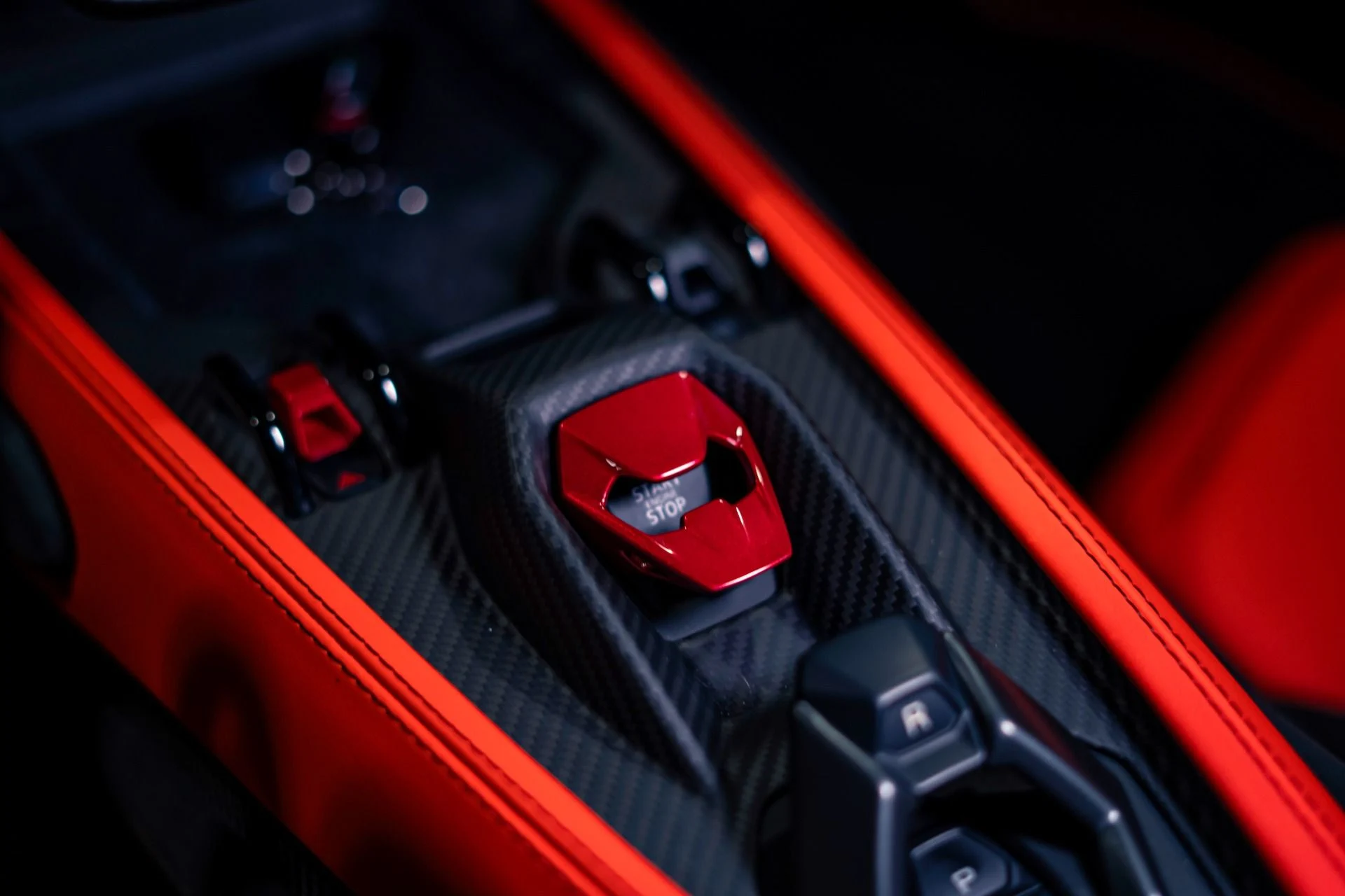 mph031_3342605253_Used_2025_Lamborghini_Revuelto_836_MSRP_Full_Body_PPF_Carbon_Roof_1780087440_3eab0df393