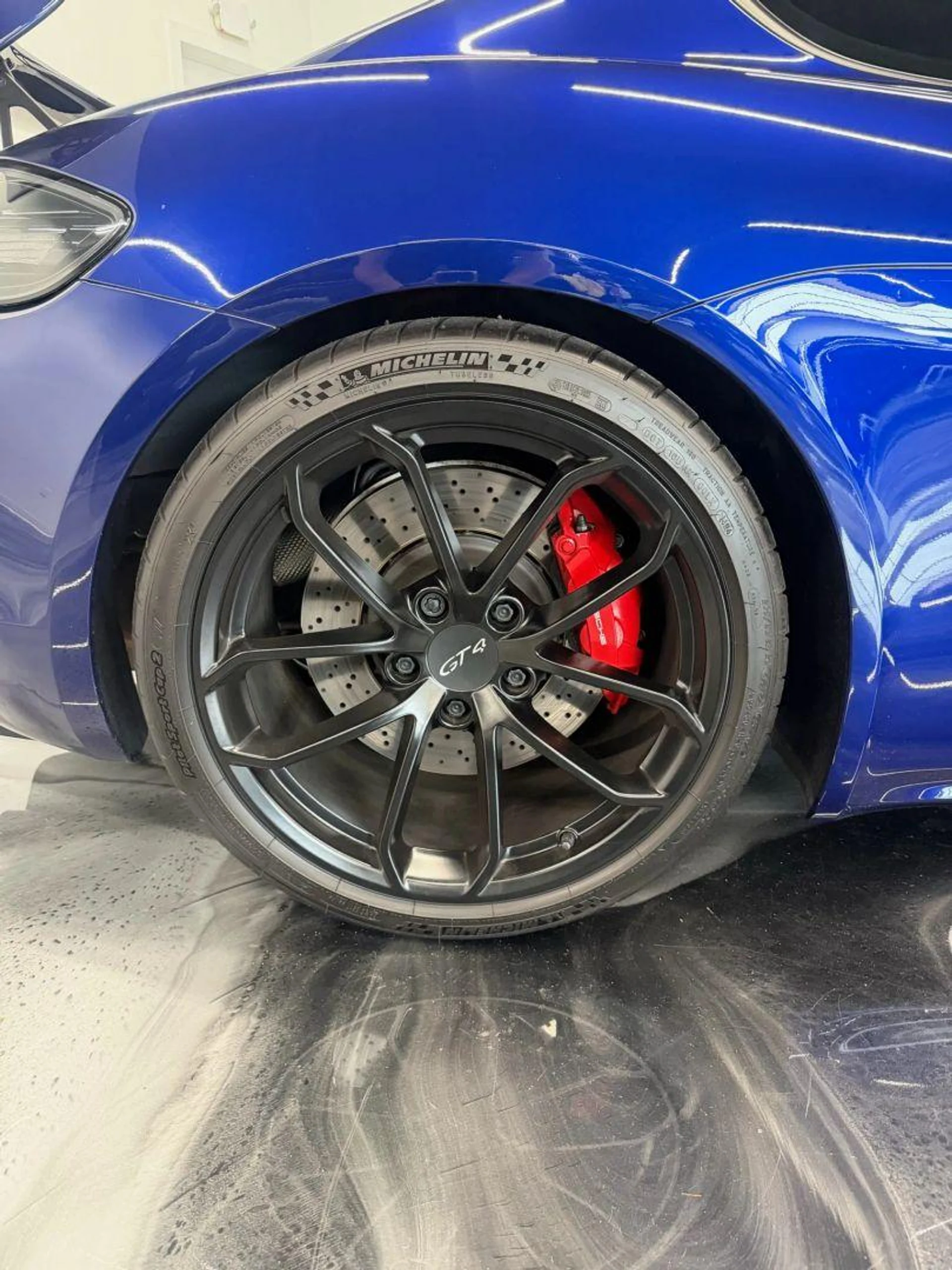 mph031_3346008194_Used_2020_Porsche_718_Cayman_GT_4_Coupe_2_D_1788539743_700fa6170c
