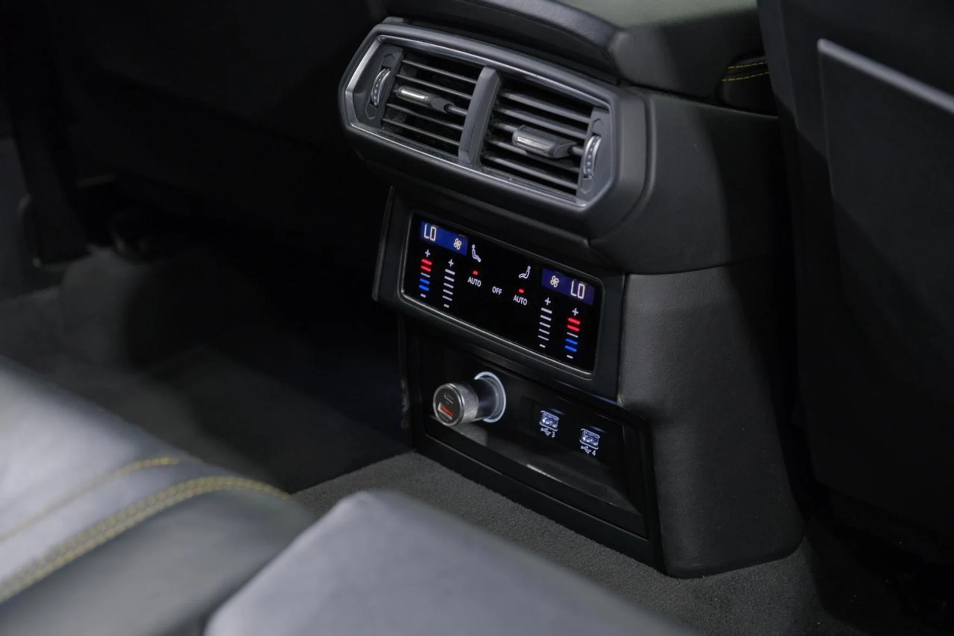 mph031_3352747673_9b03747c5bcb1f5f45f742aac8e5b60c_5d4281dc67